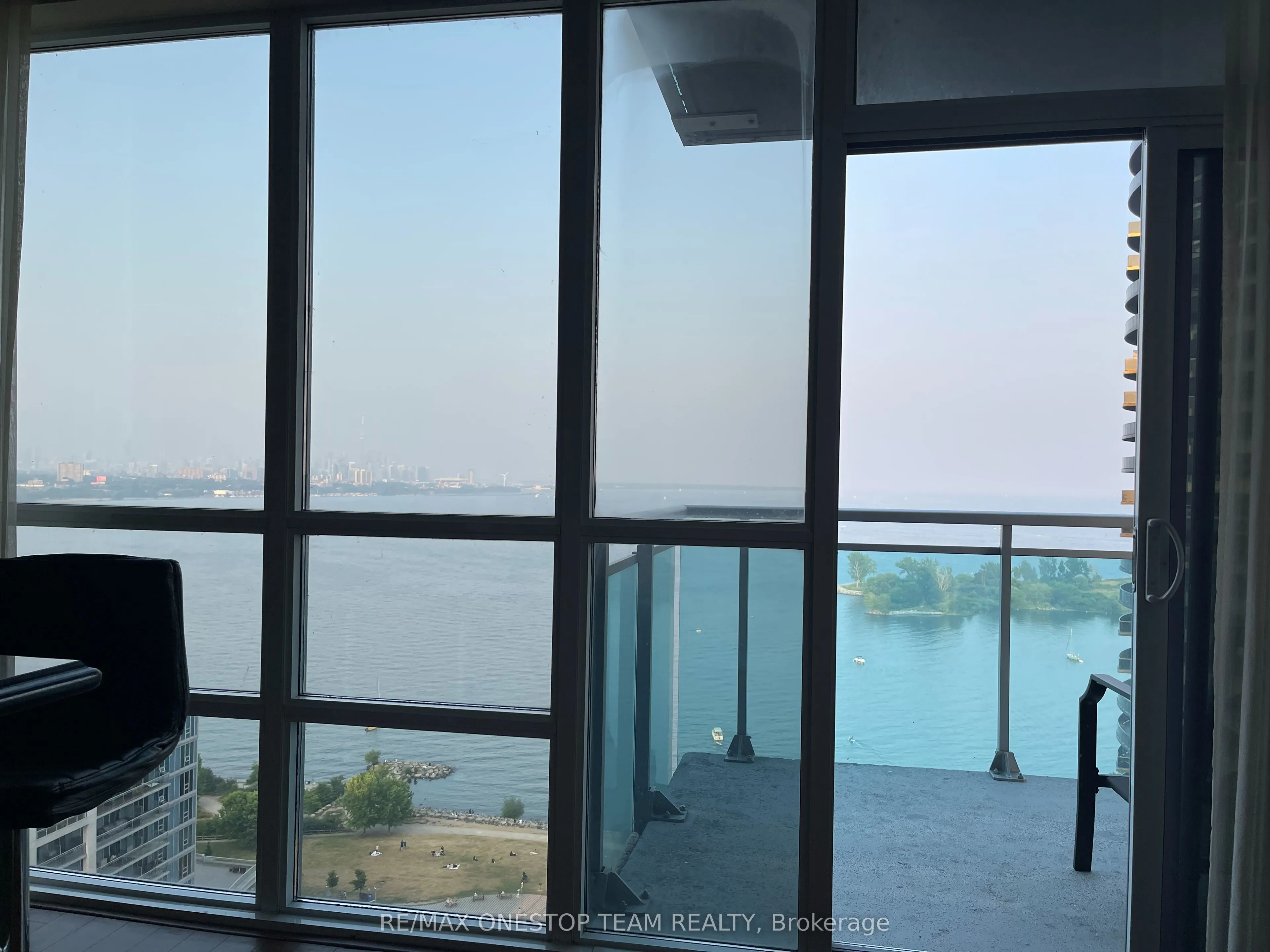 16 Brookers Lane, #2108