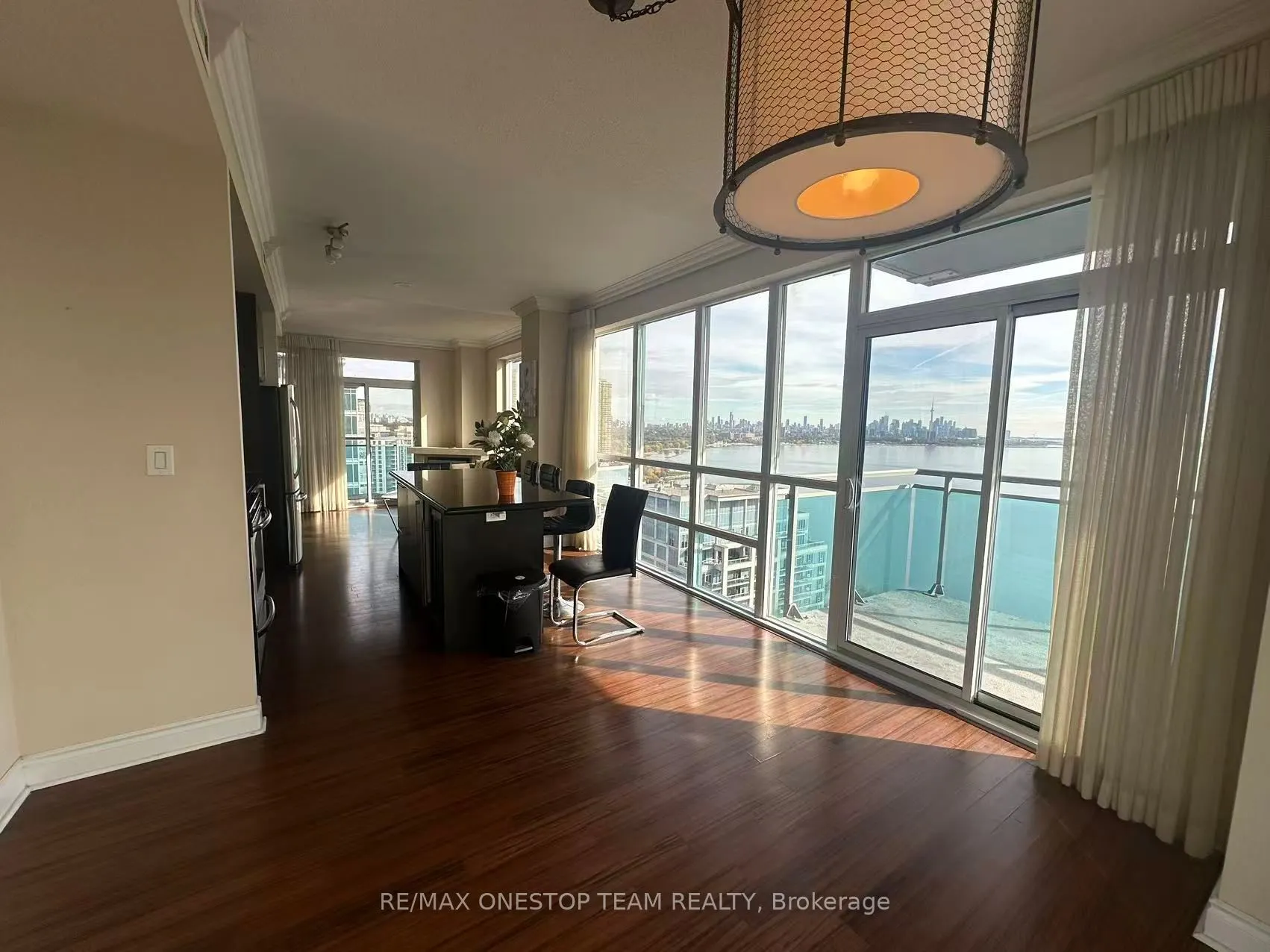 16 Brookers Lane, #2108