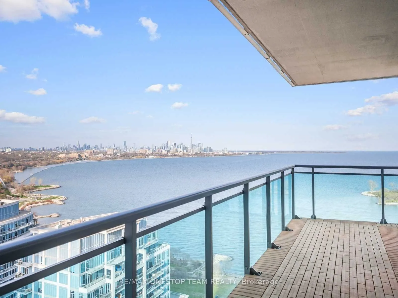 16 Brookers Lane, #2108