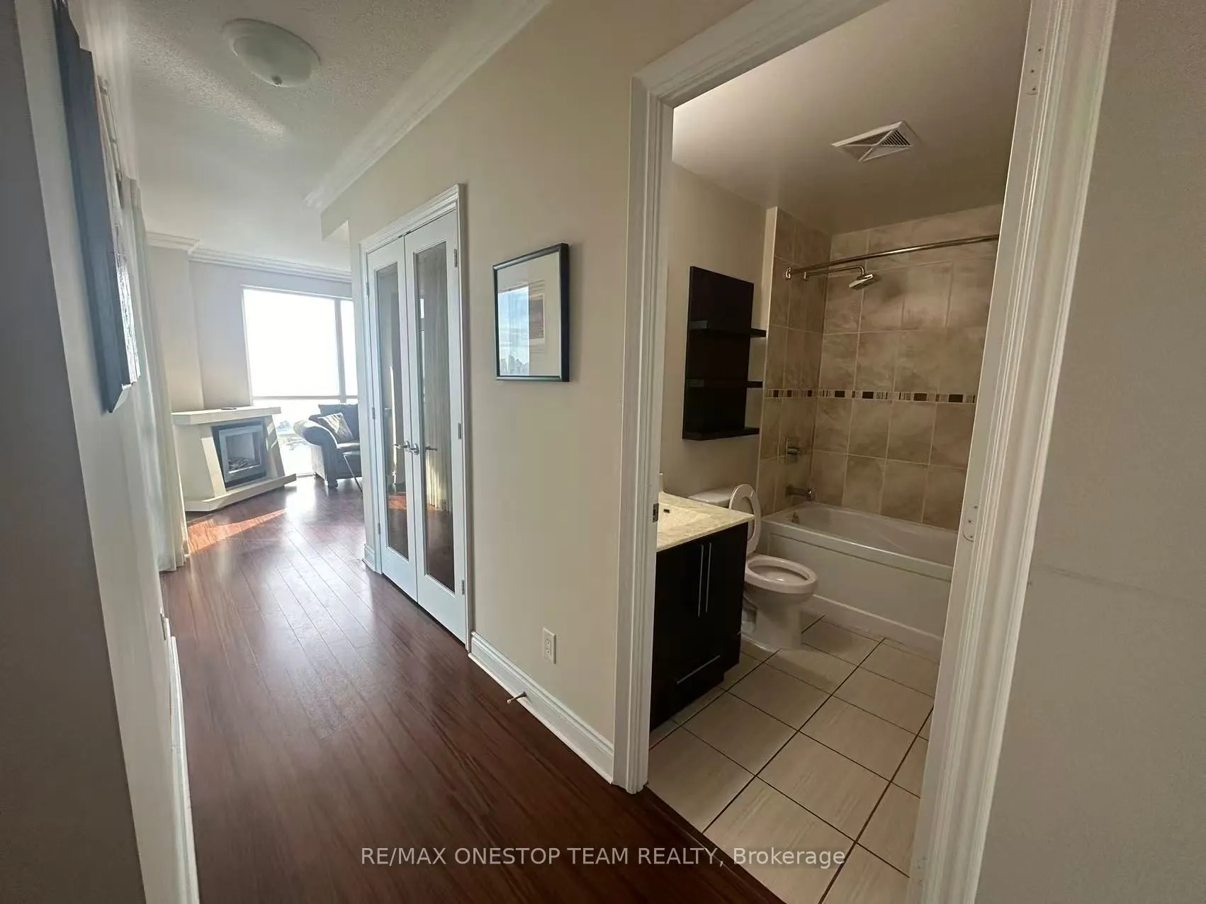 16 Brookers Lane, #2108