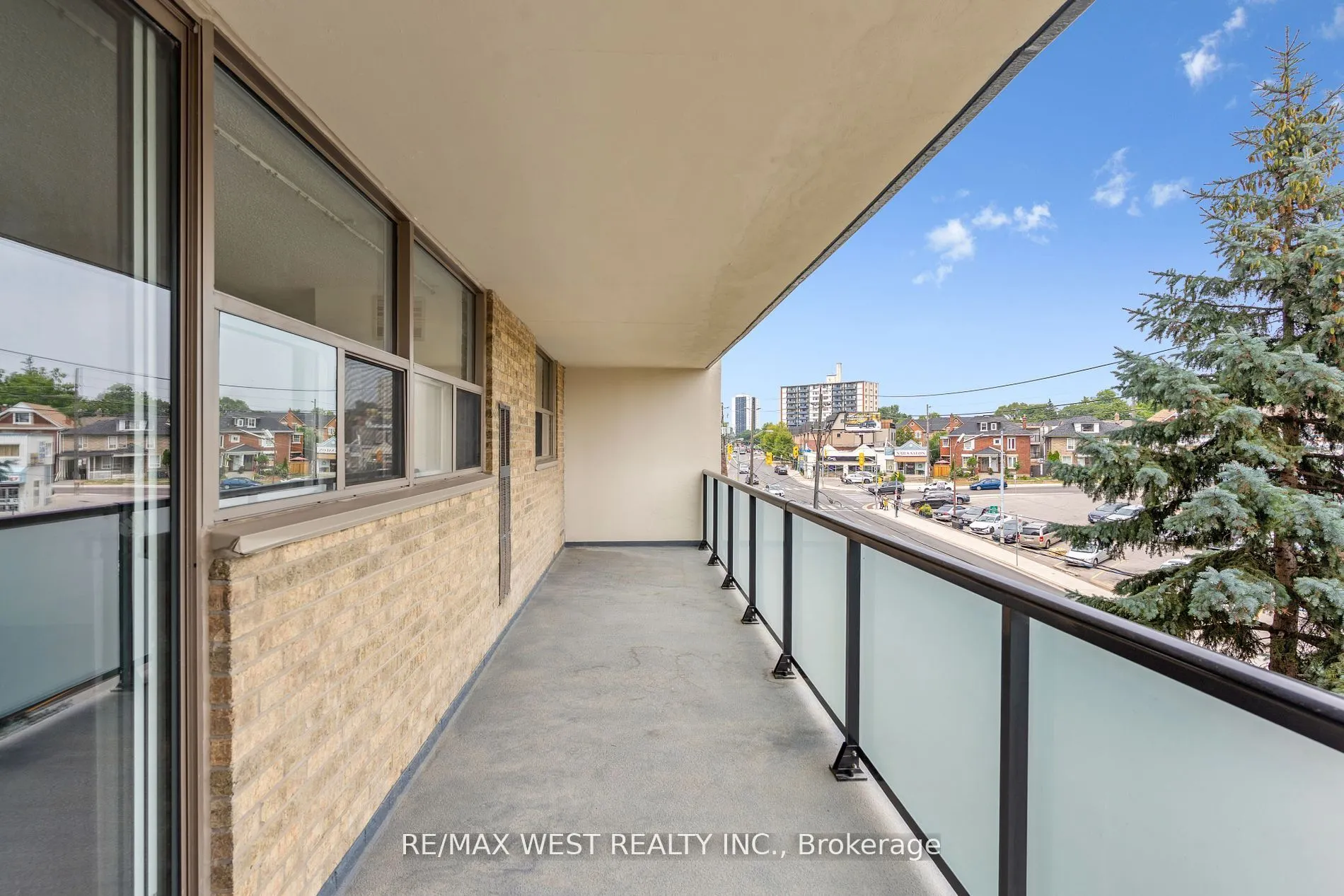 2130 Weston Road, #404