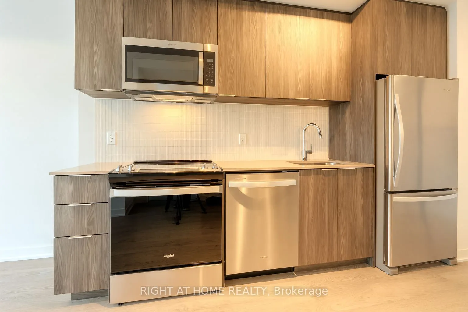 720 Whitlock Avenue, #215