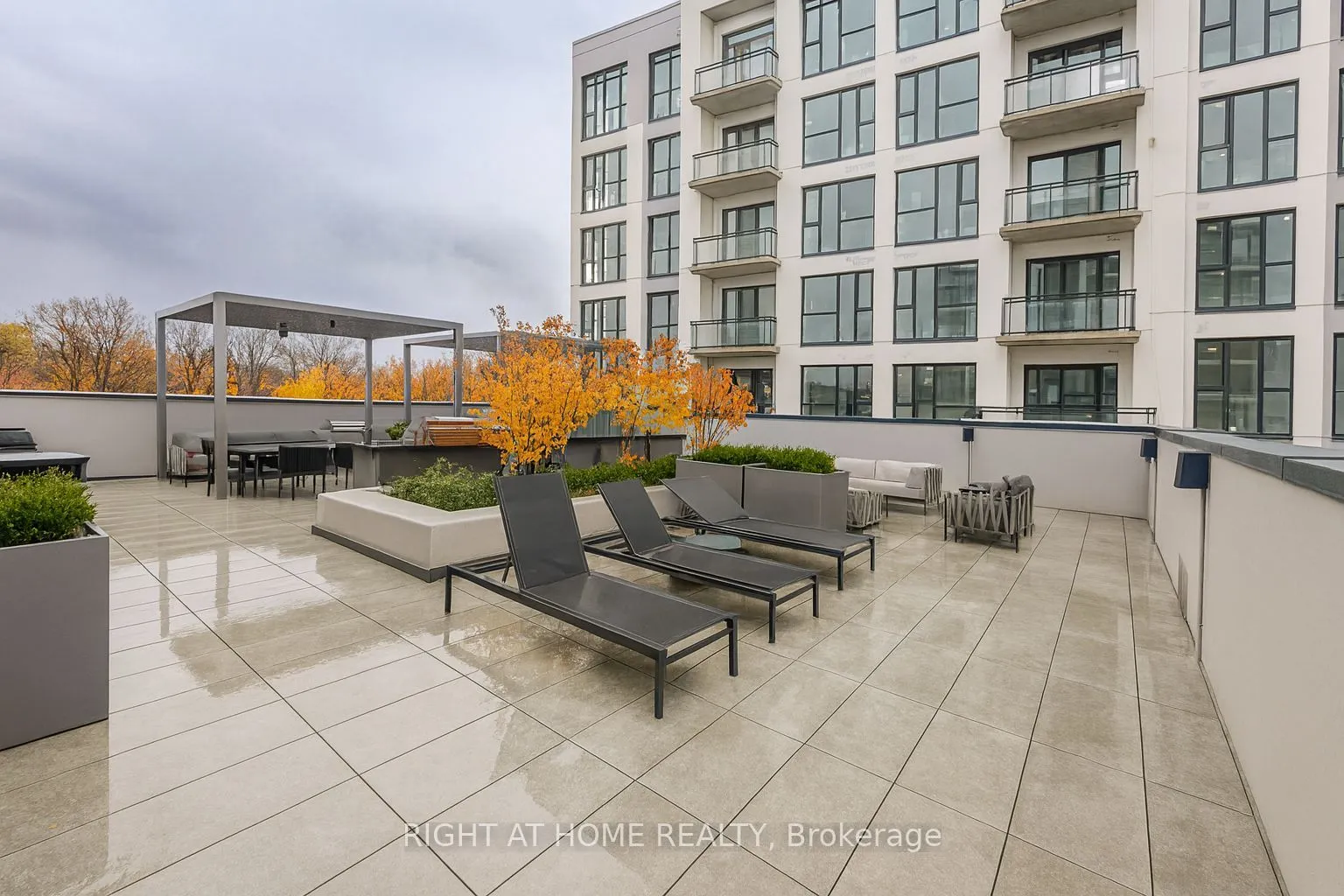 720 Whitlock Avenue, #215