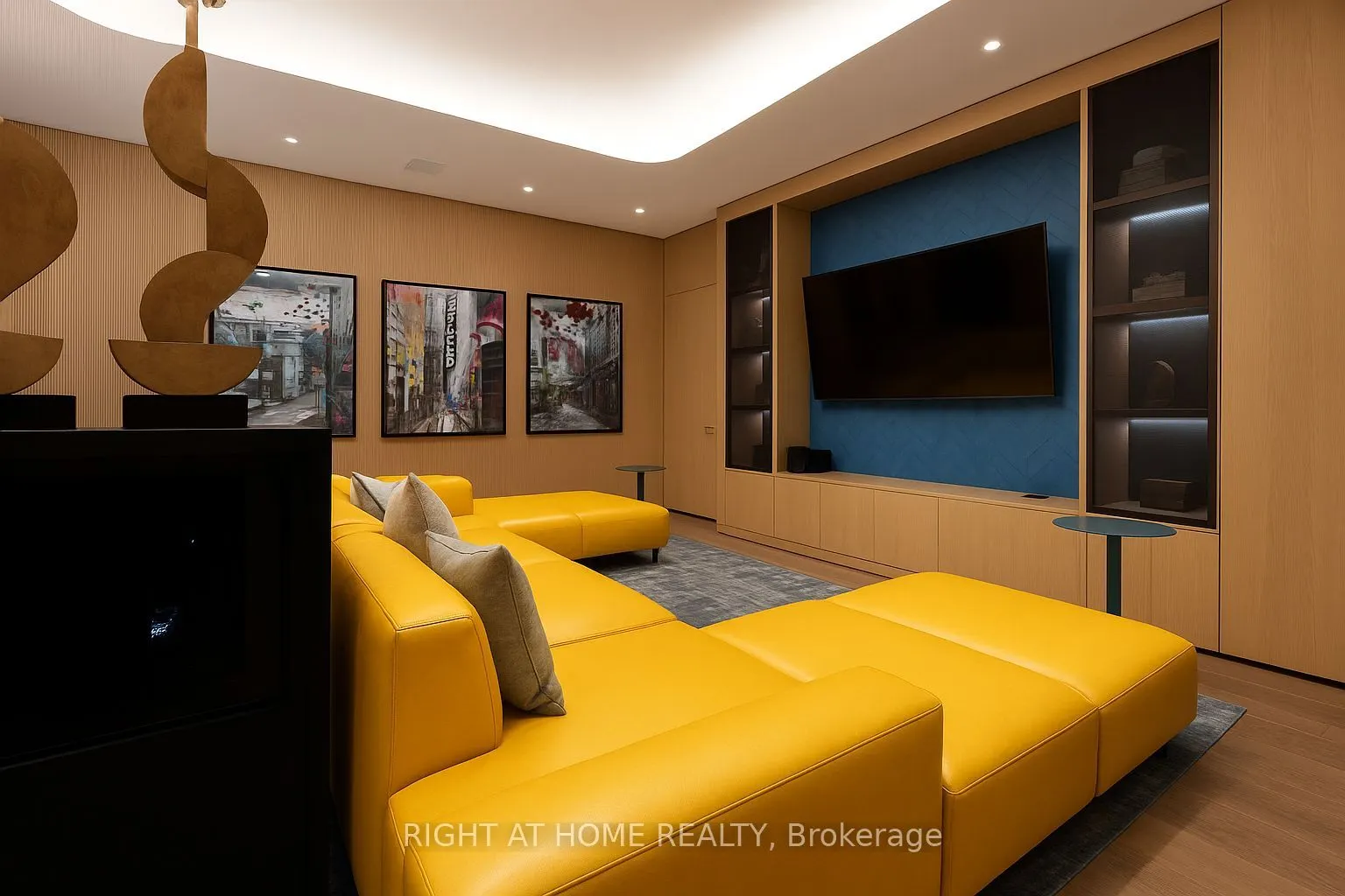 720 Whitlock Avenue, #215