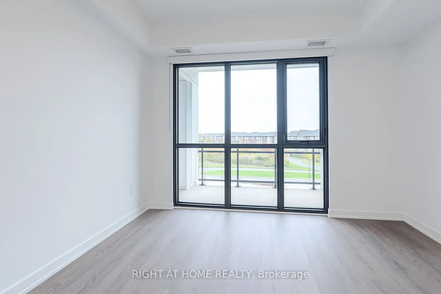 720 Whitlock Avenue, #215