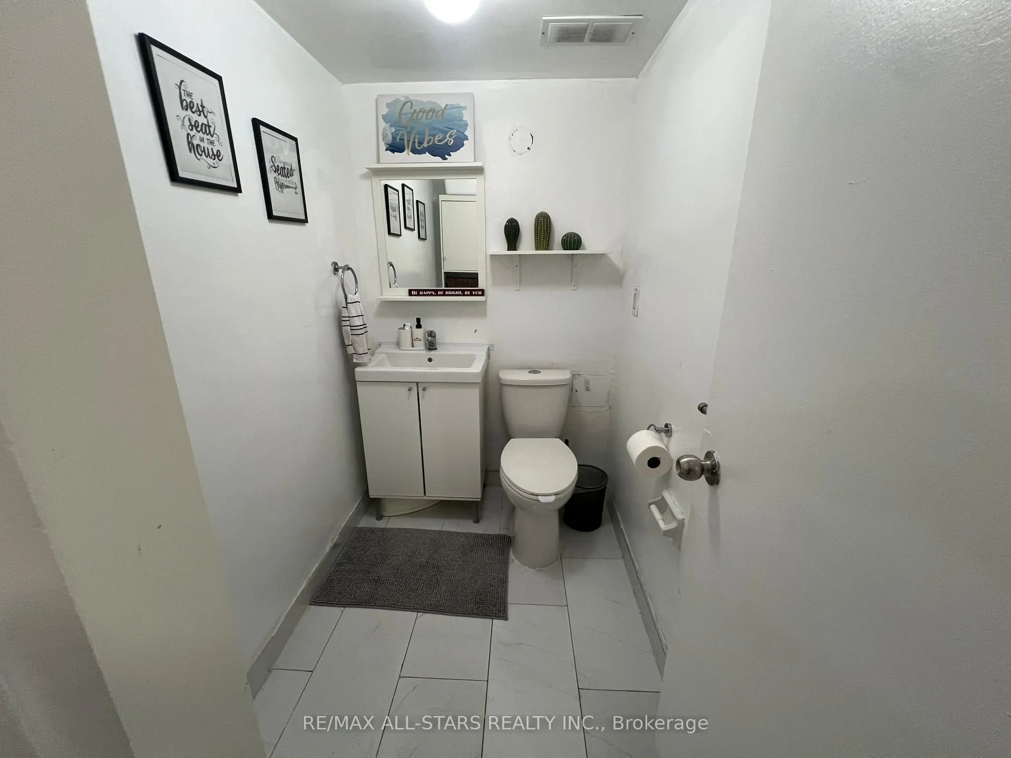 200 Lotherton Pathway, #109