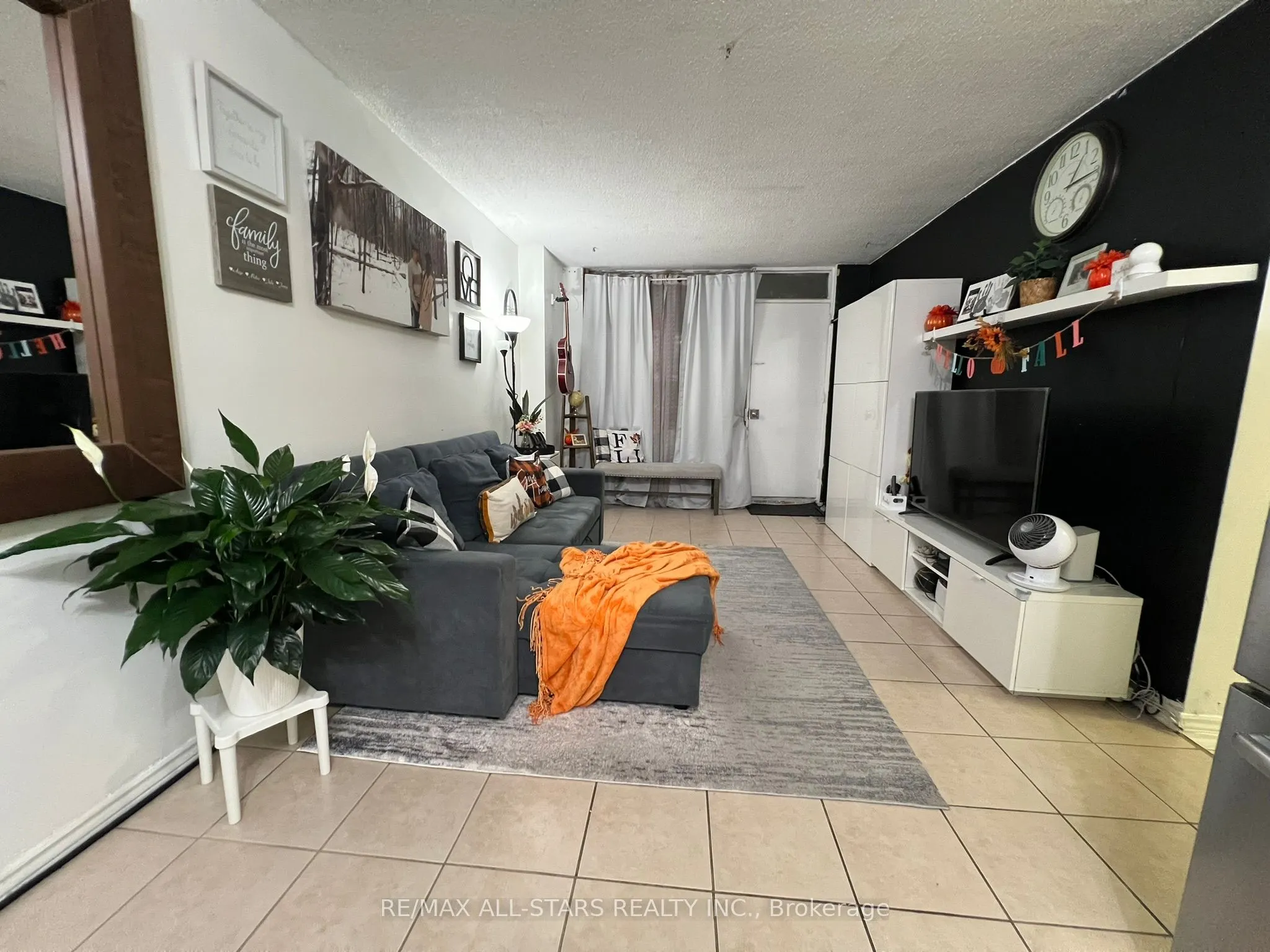 200 Lotherton Pathway, #109