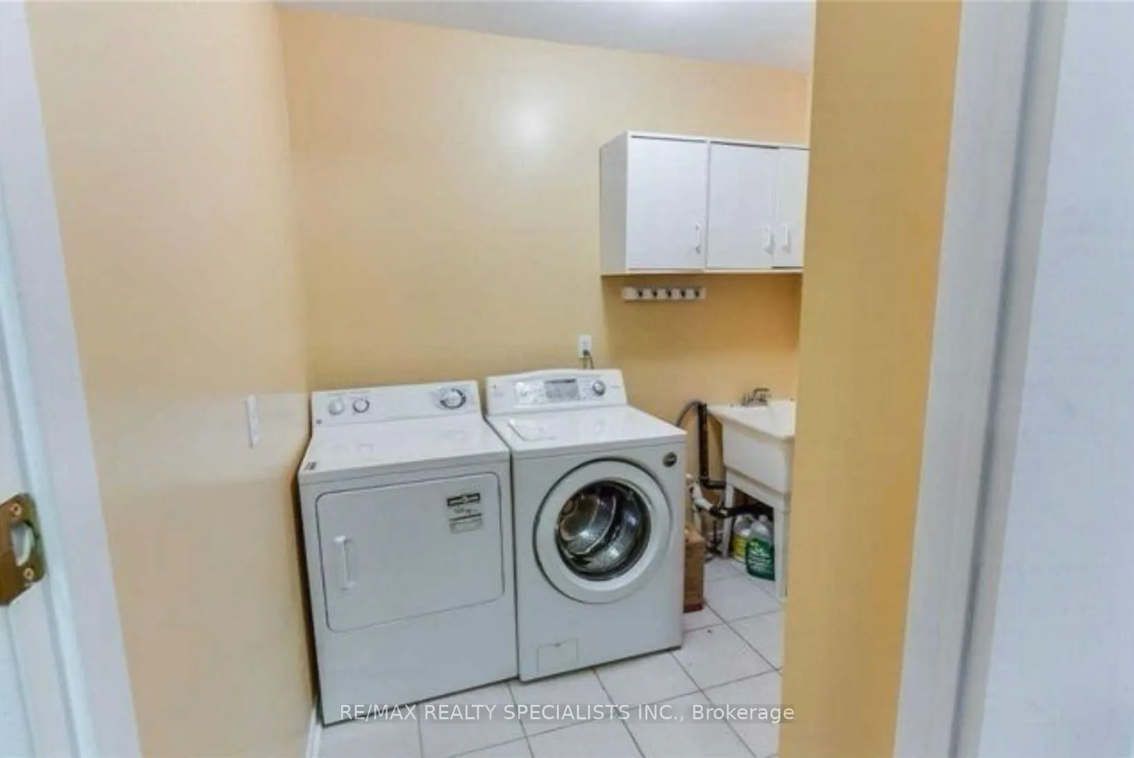 4309 Goldenrod Crescent