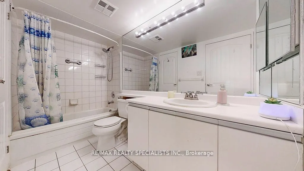 550 Webb Drive, #2606