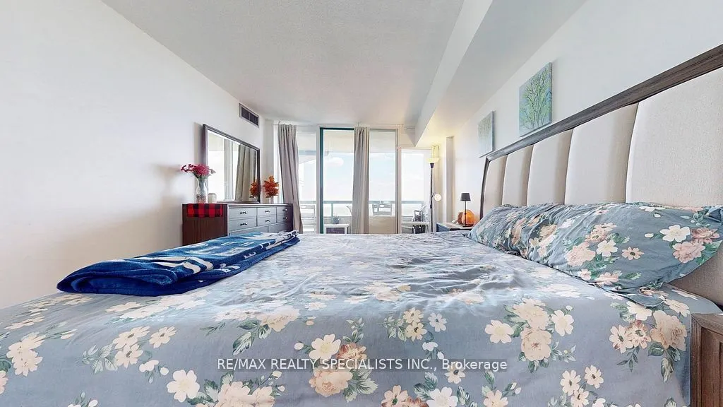 550 Webb Drive, #2606