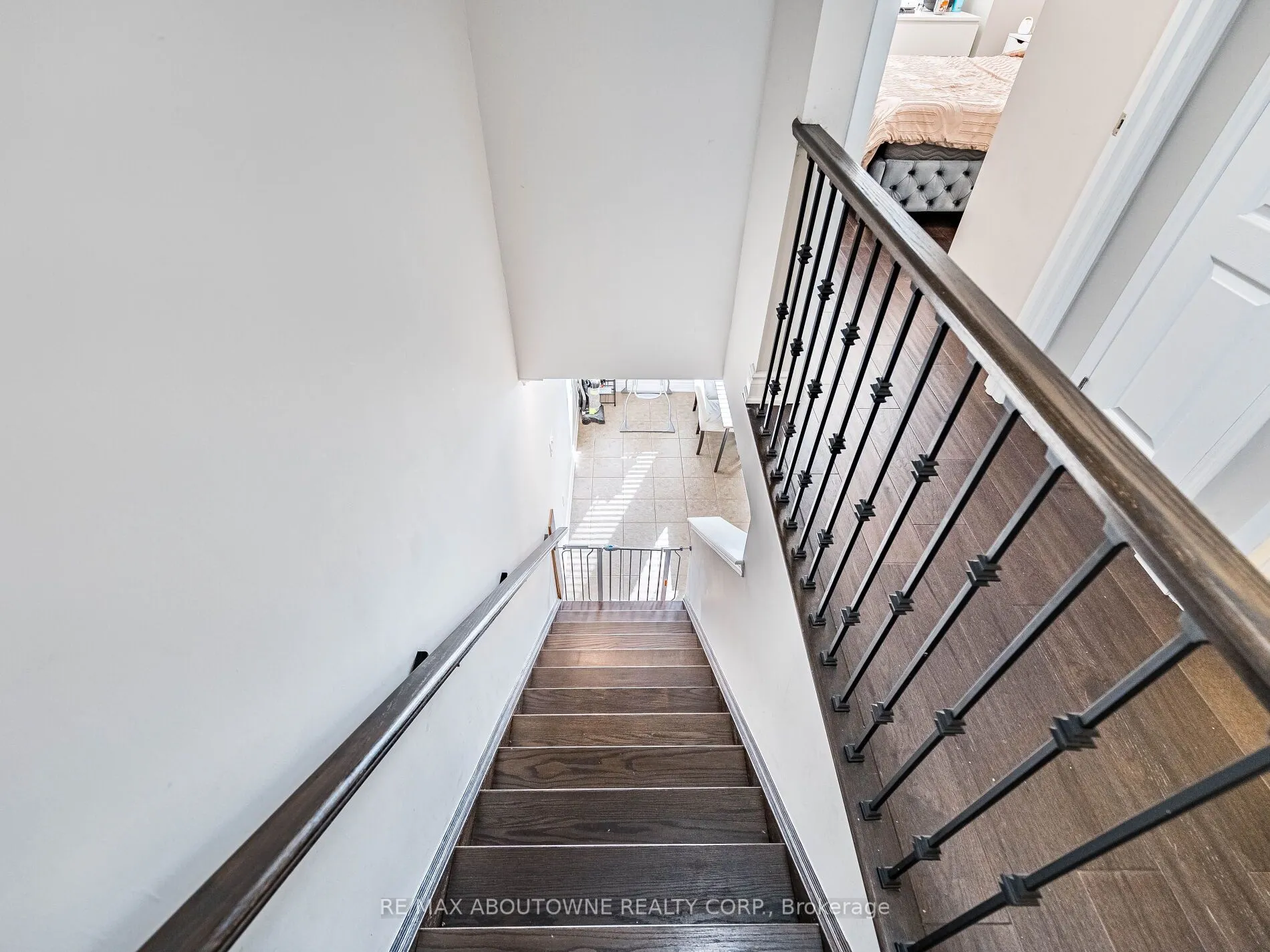 6020 Derry Road, #29