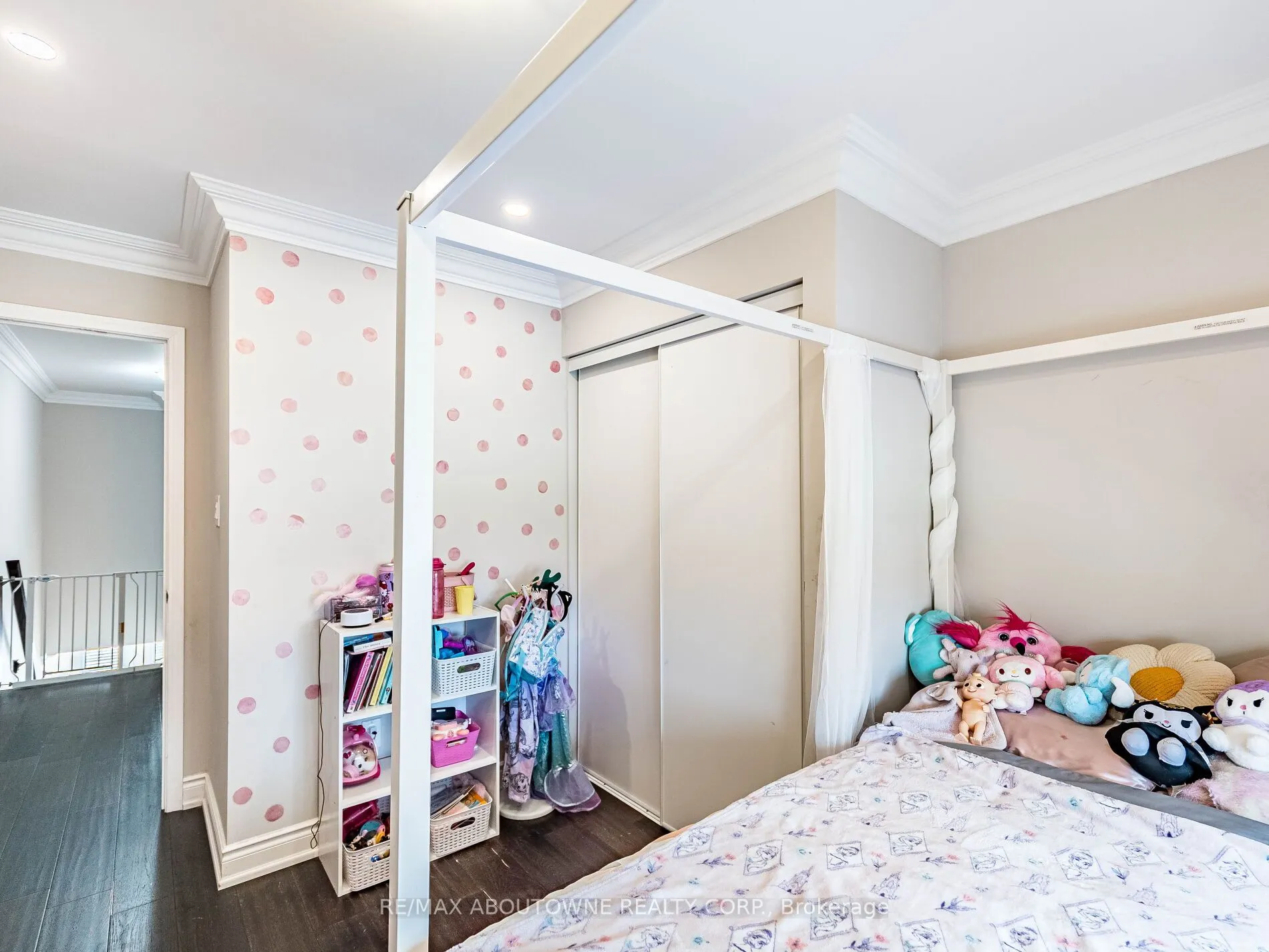 6020 Derry Road, #29