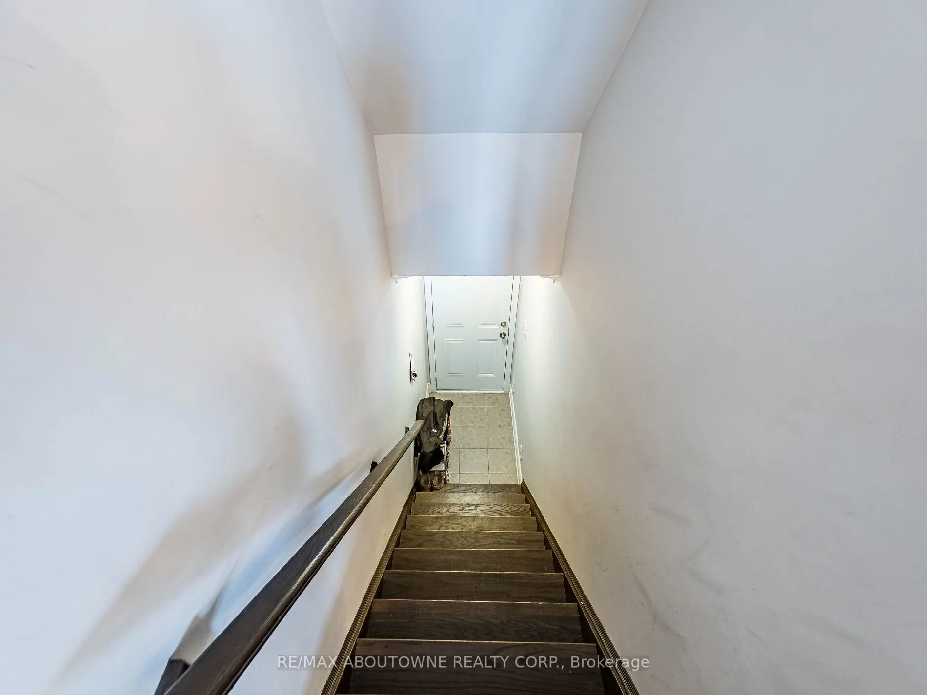 6020 Derry Road, #29