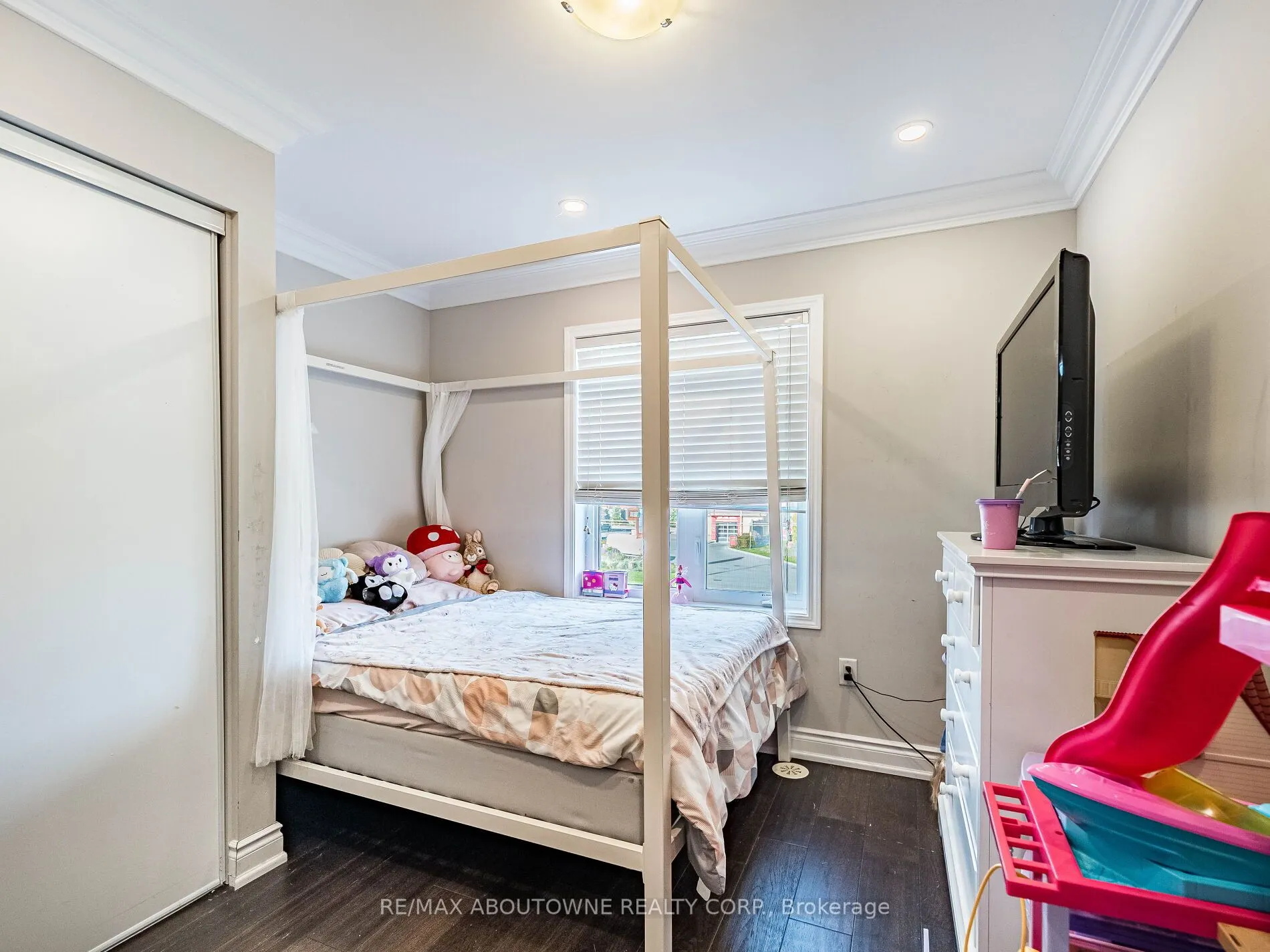 6020 Derry Road, #29