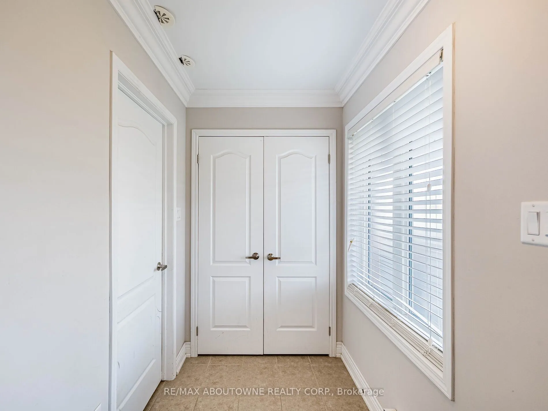 6020 Derry Road, #29