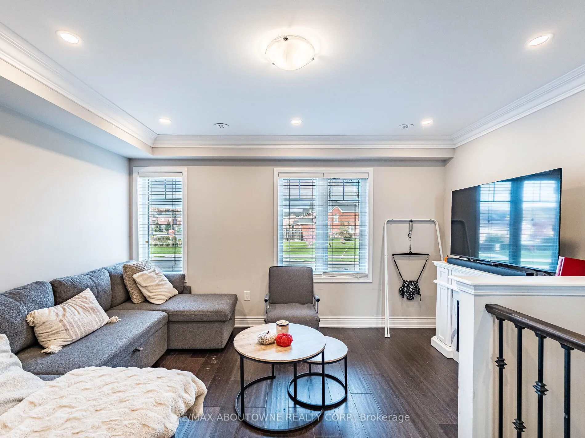 6020 Derry Road, #29