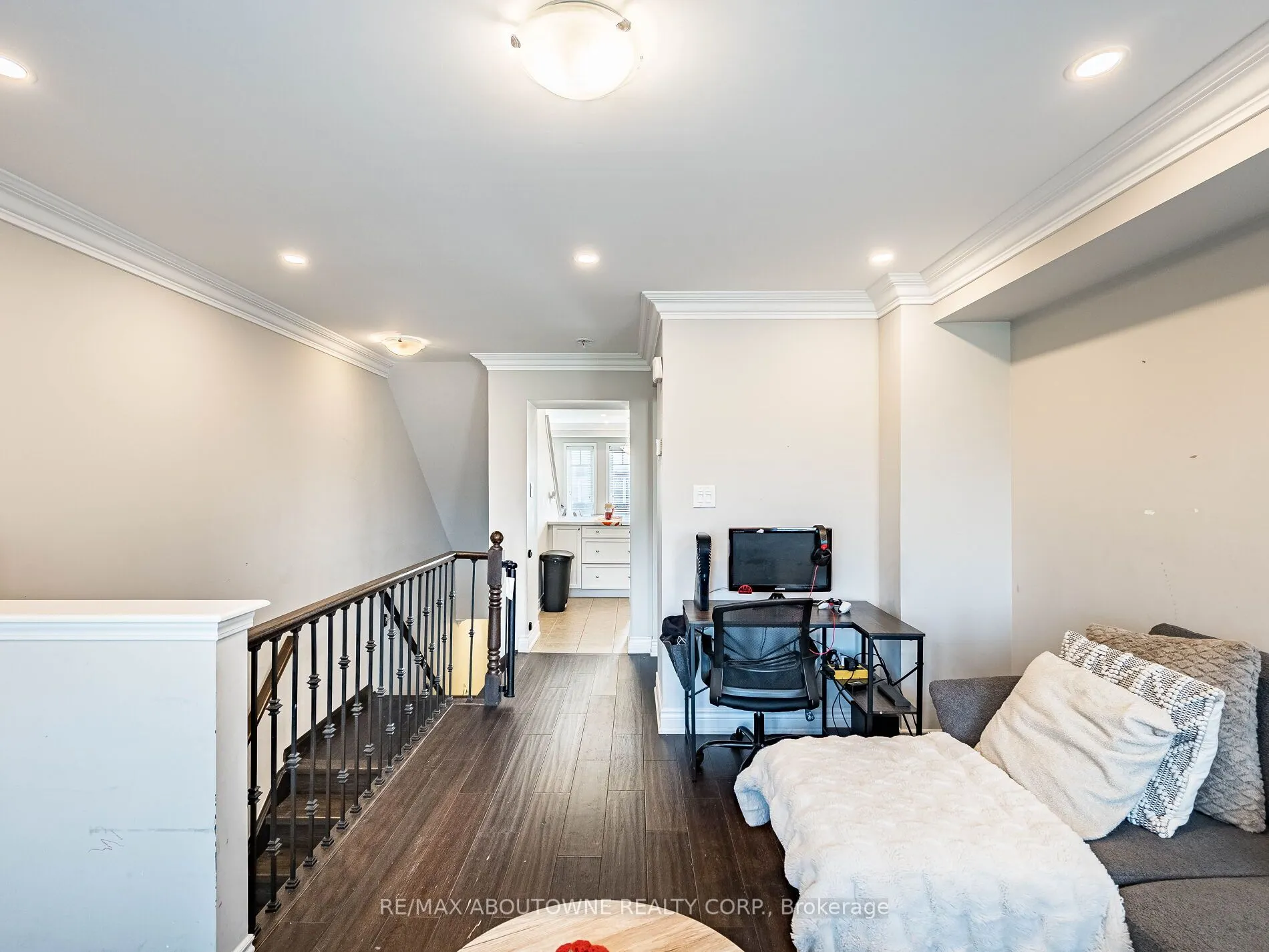 6020 Derry Road, #29