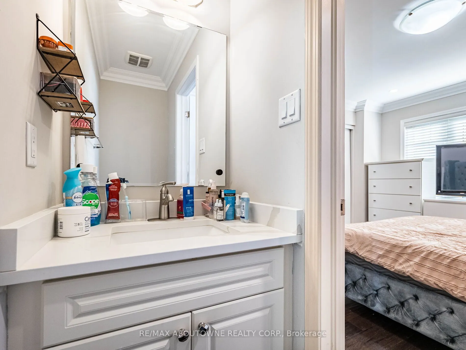 6020 Derry Road, #29