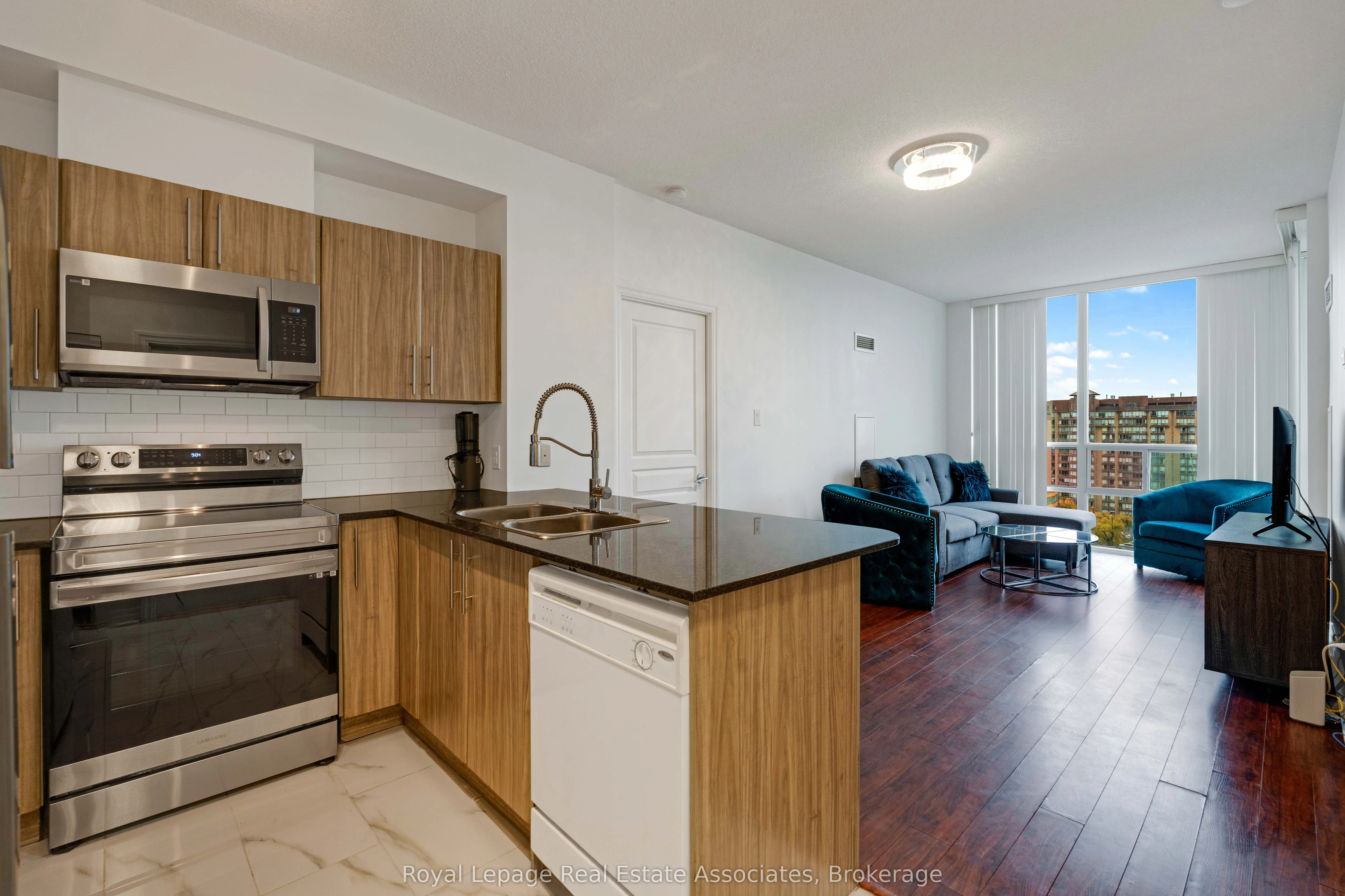 3515 Kariya Drive, #1106