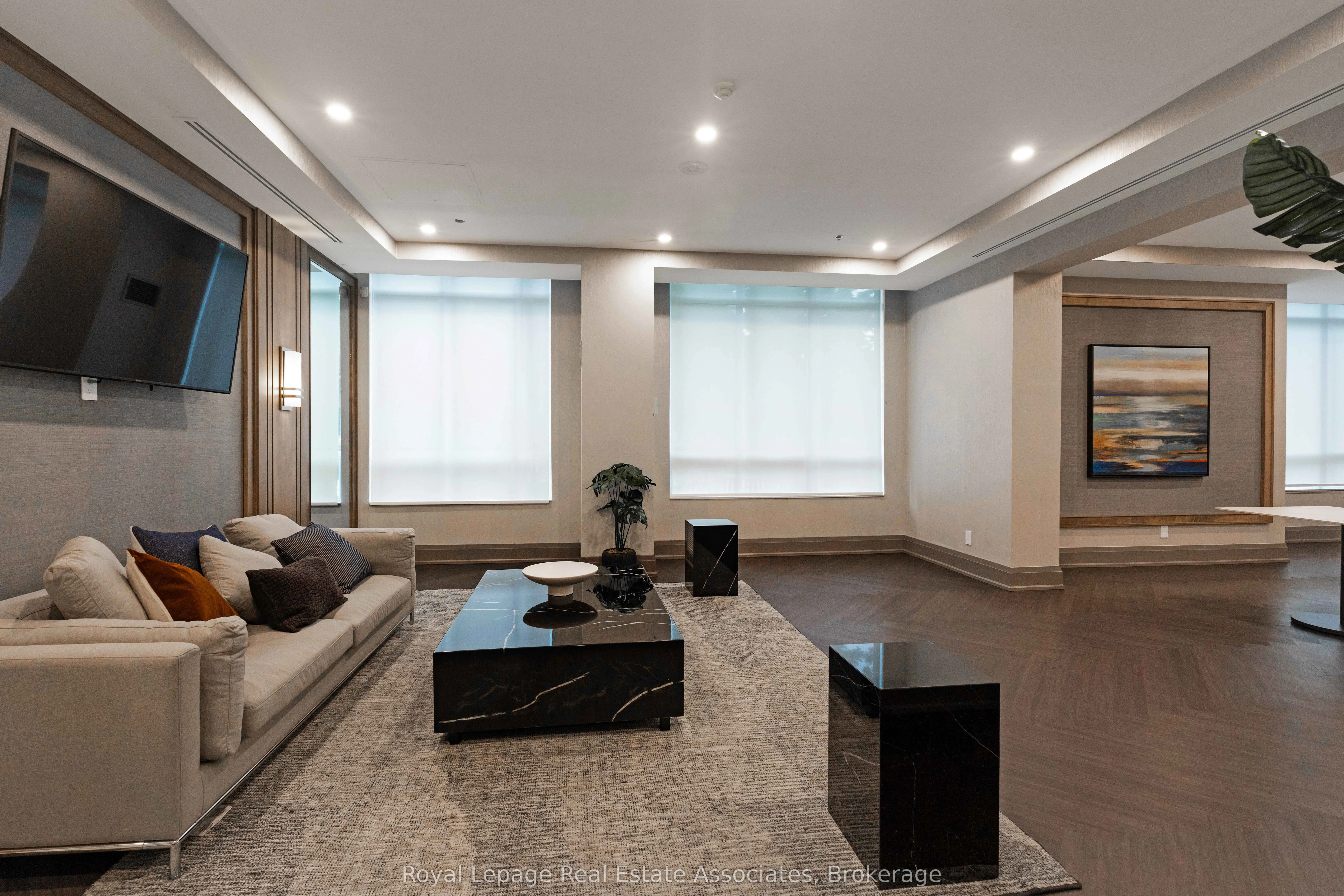 3515 Kariya Drive, #1106