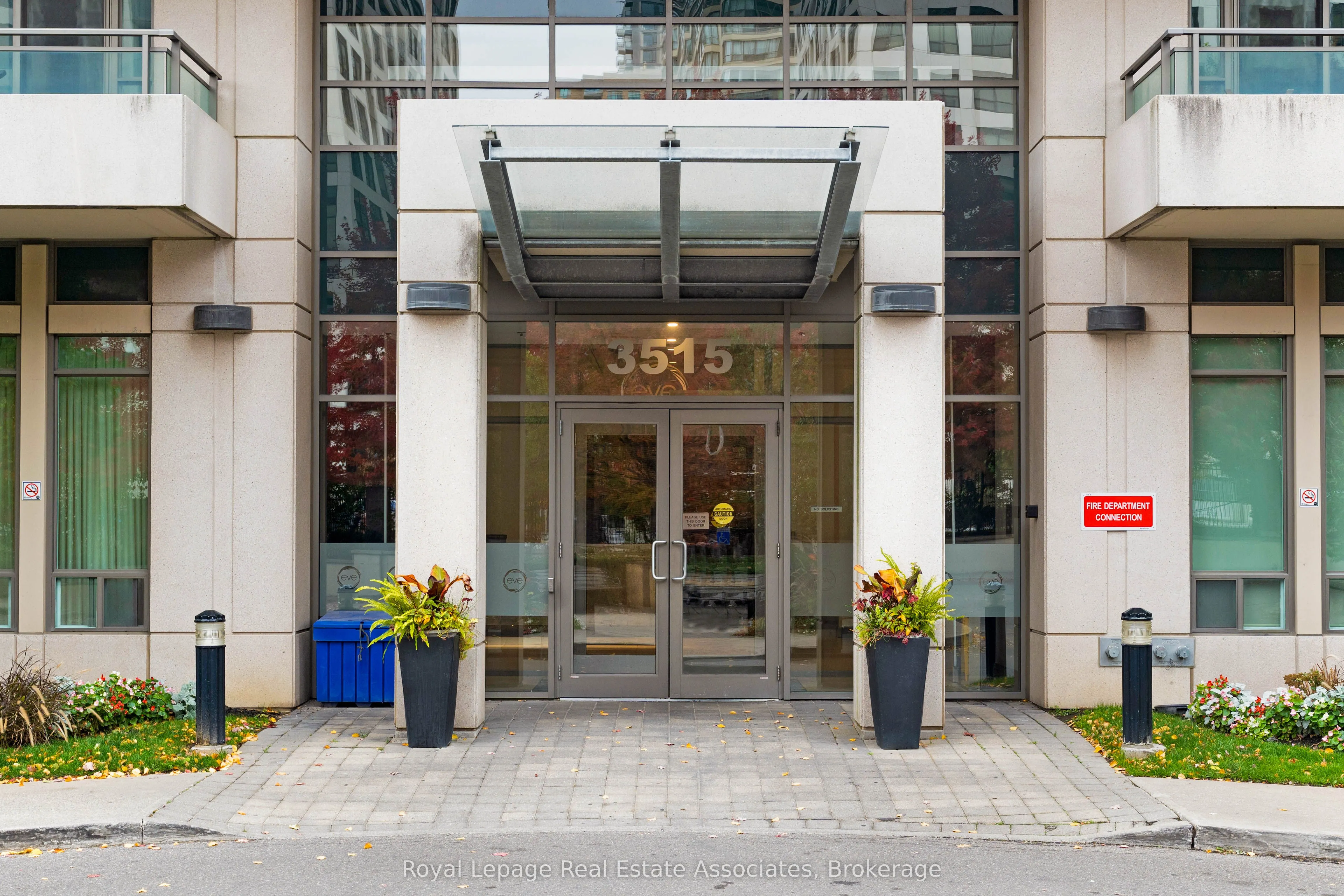 3515 Kariya Drive, #1106