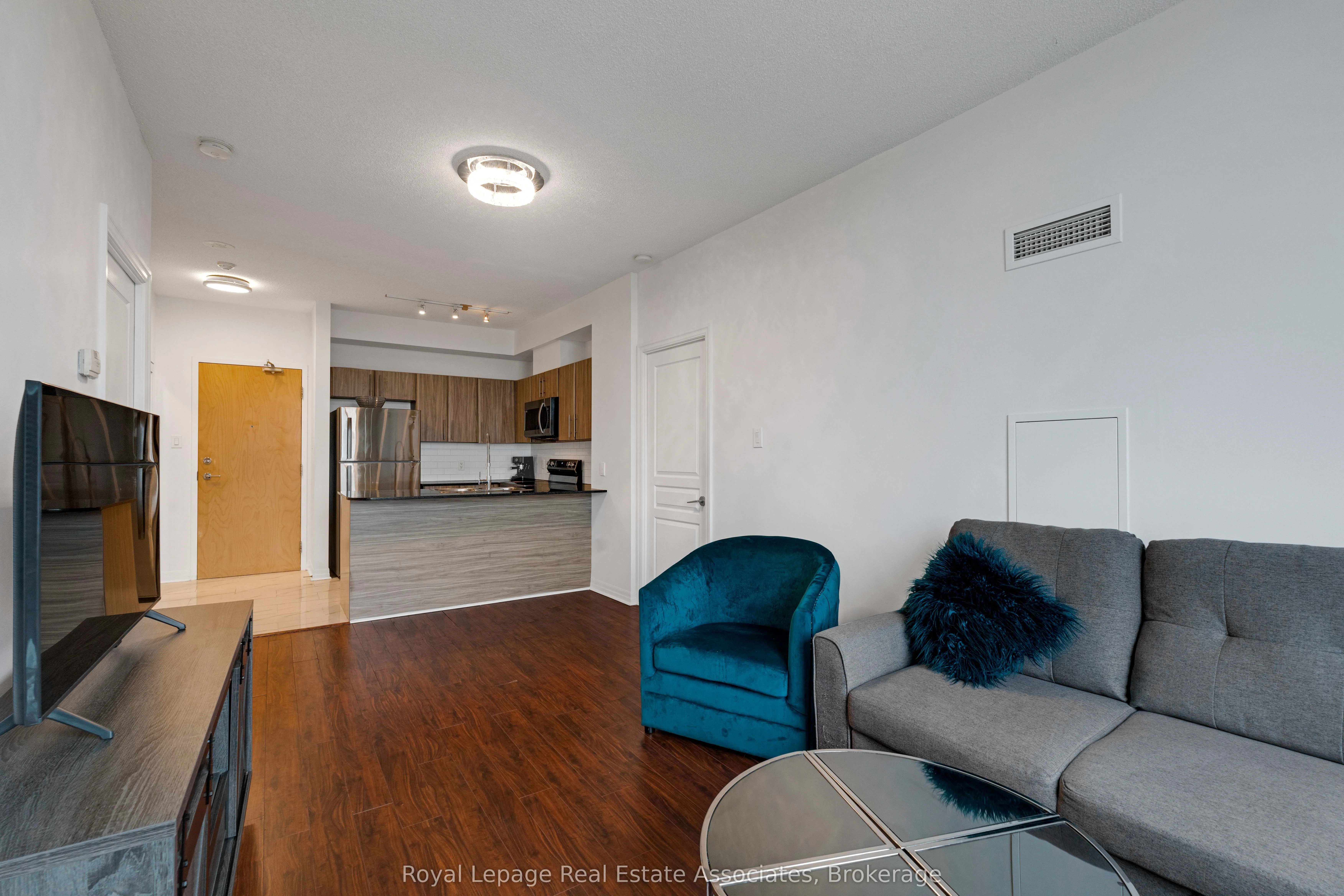 3515 Kariya Drive, #1106