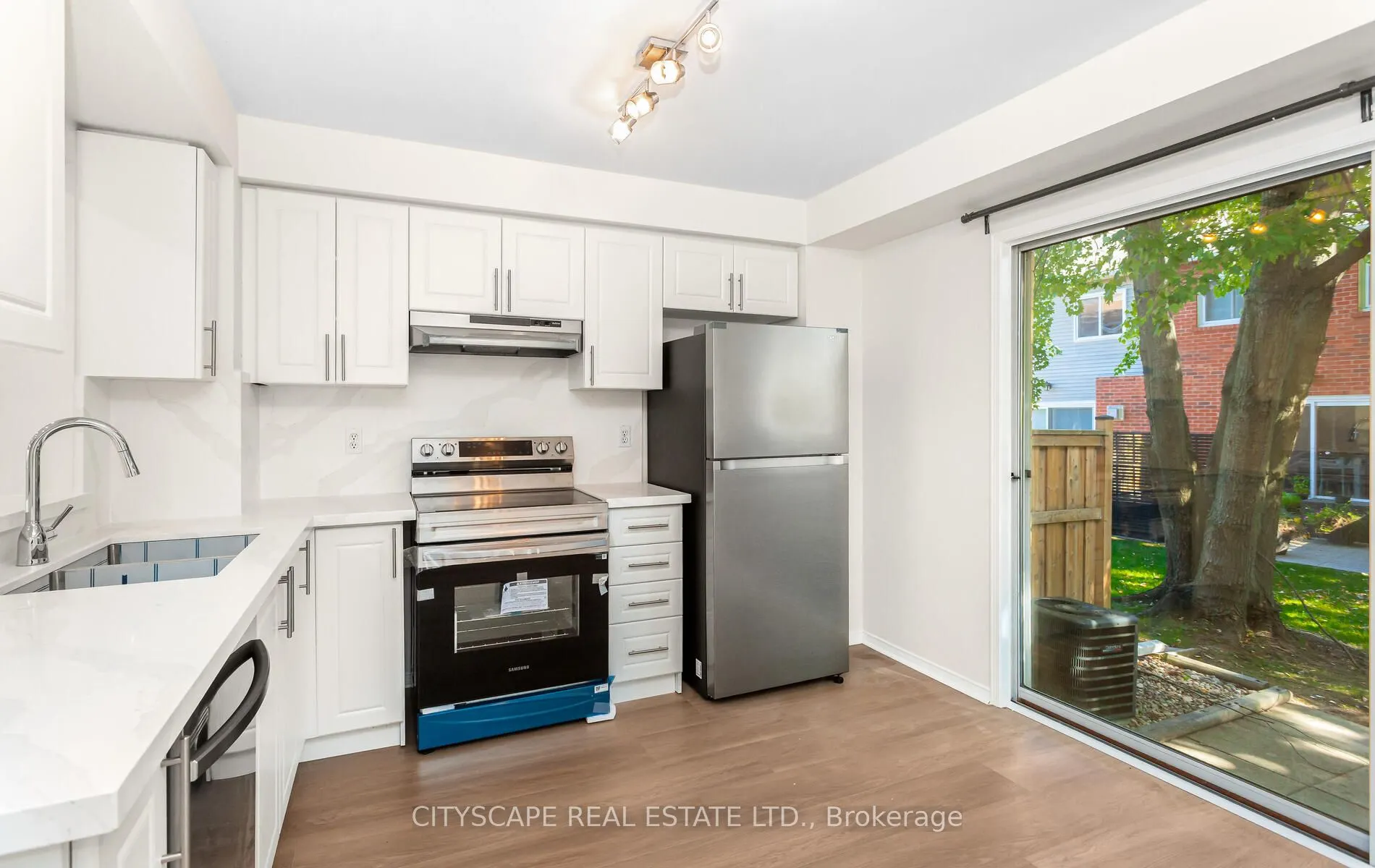 2300 Brays Lane N, #65