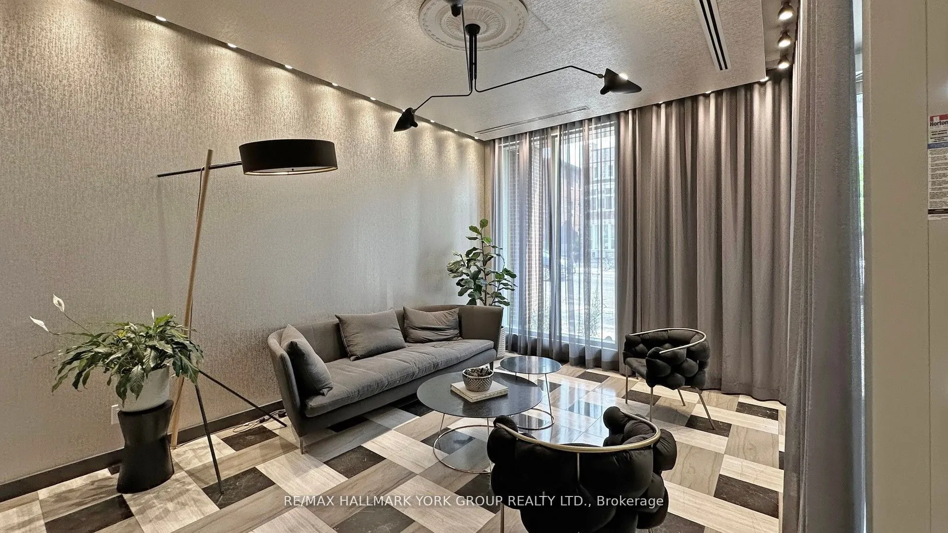 1638 Bloor Street W, #1105