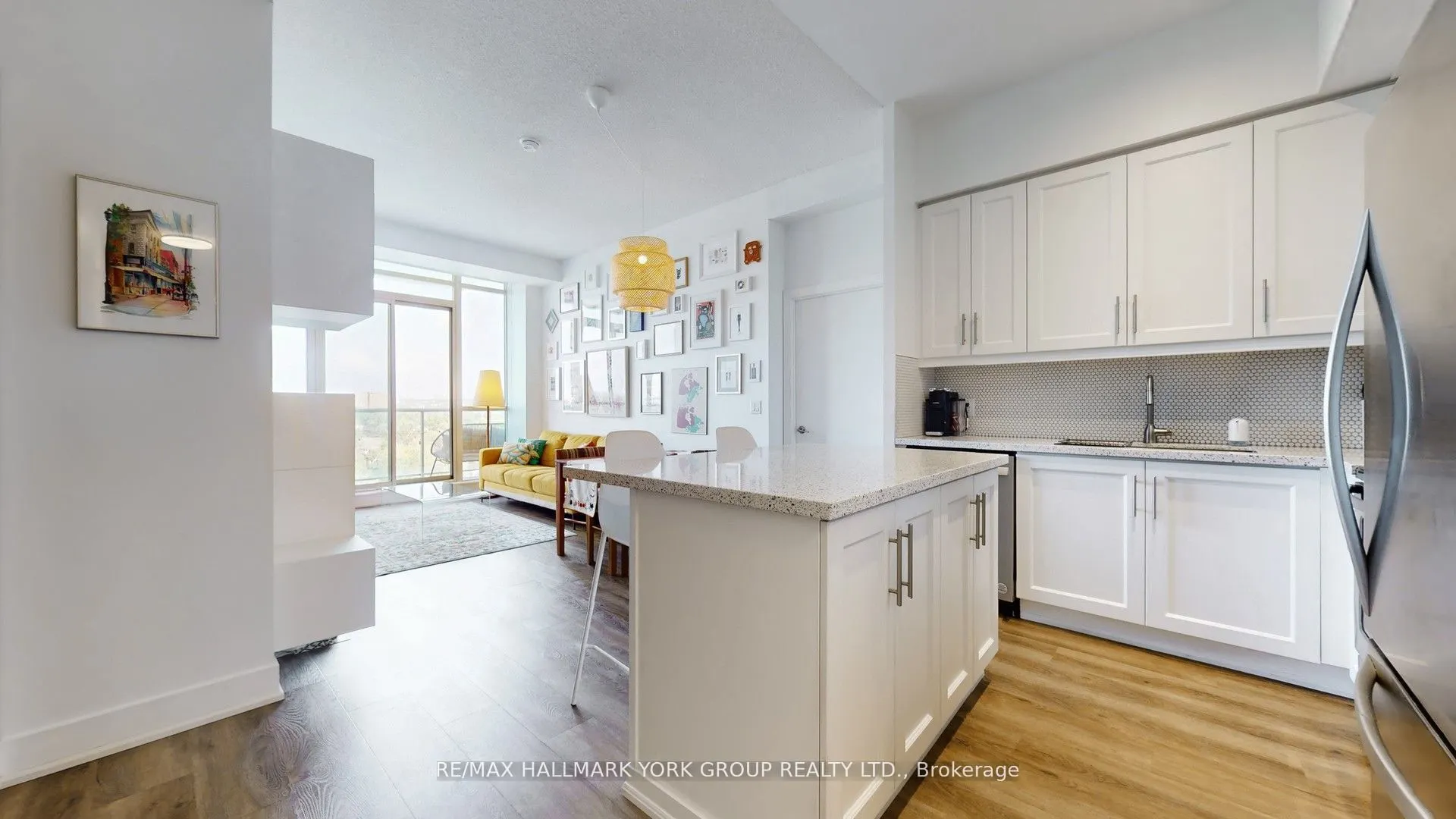 1638 Bloor Street W, #1105