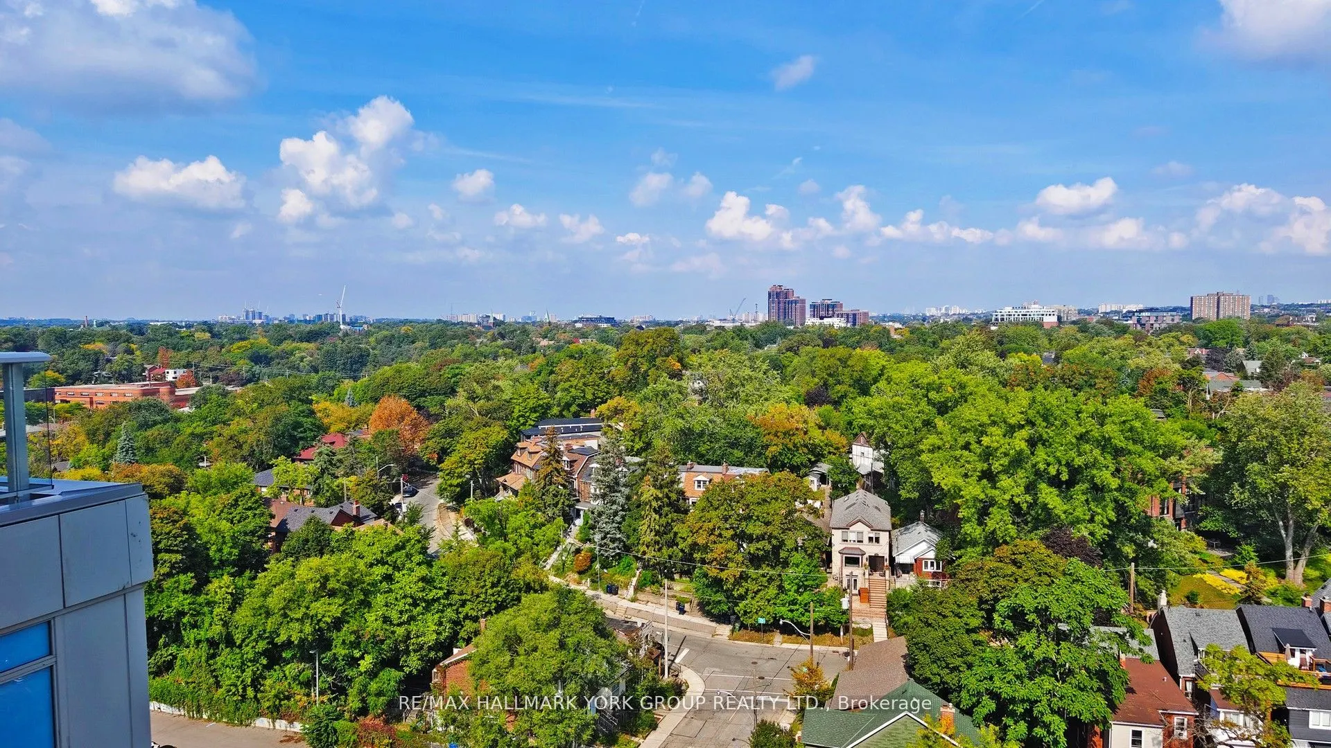 1638 Bloor Street W, #1105