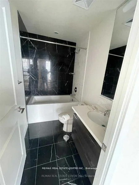 33 Shore Breeze Drive, #2710