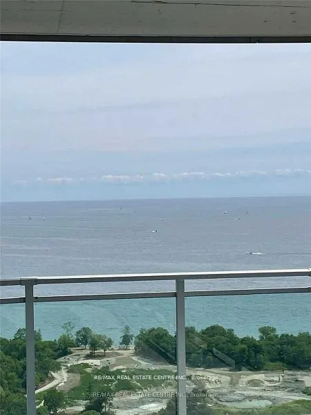 33 Shore Breeze Drive, #2710