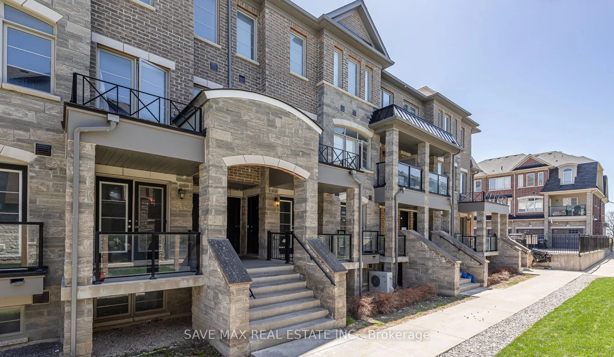 200 Veterns Drive, #18