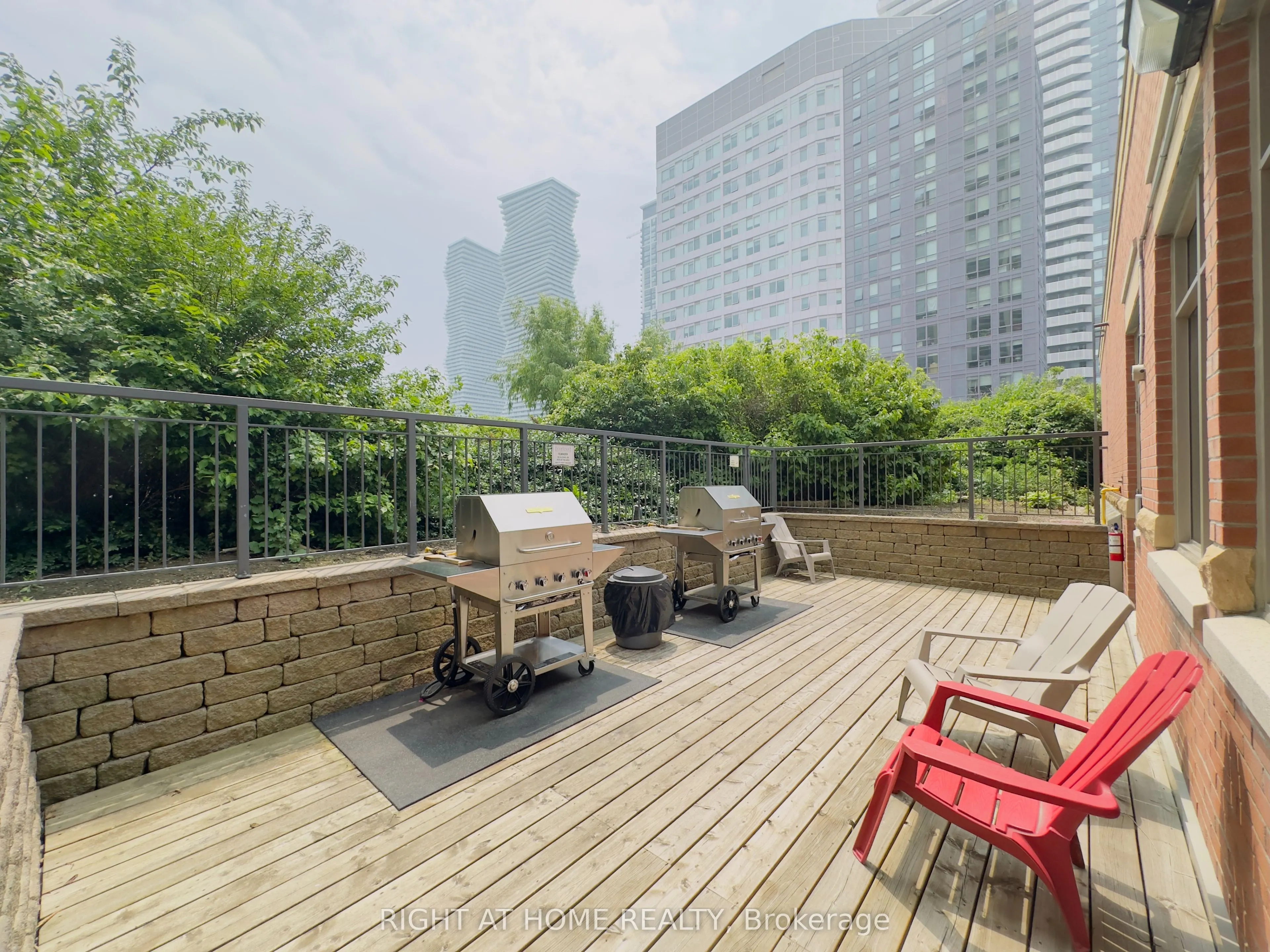 4090 Living Arts Drive, #2906