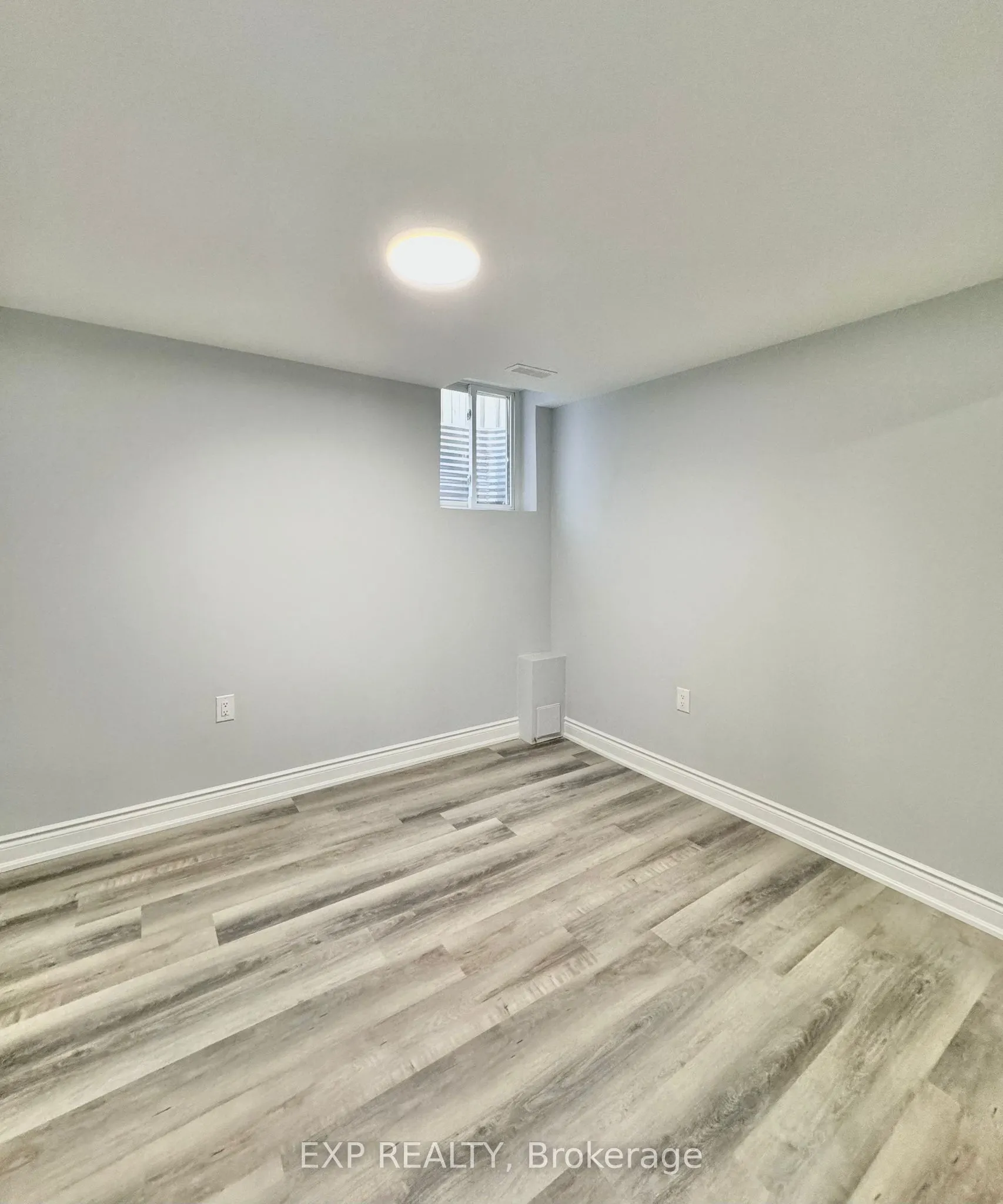 1 Oaklea Boulevard, #Basement Unit