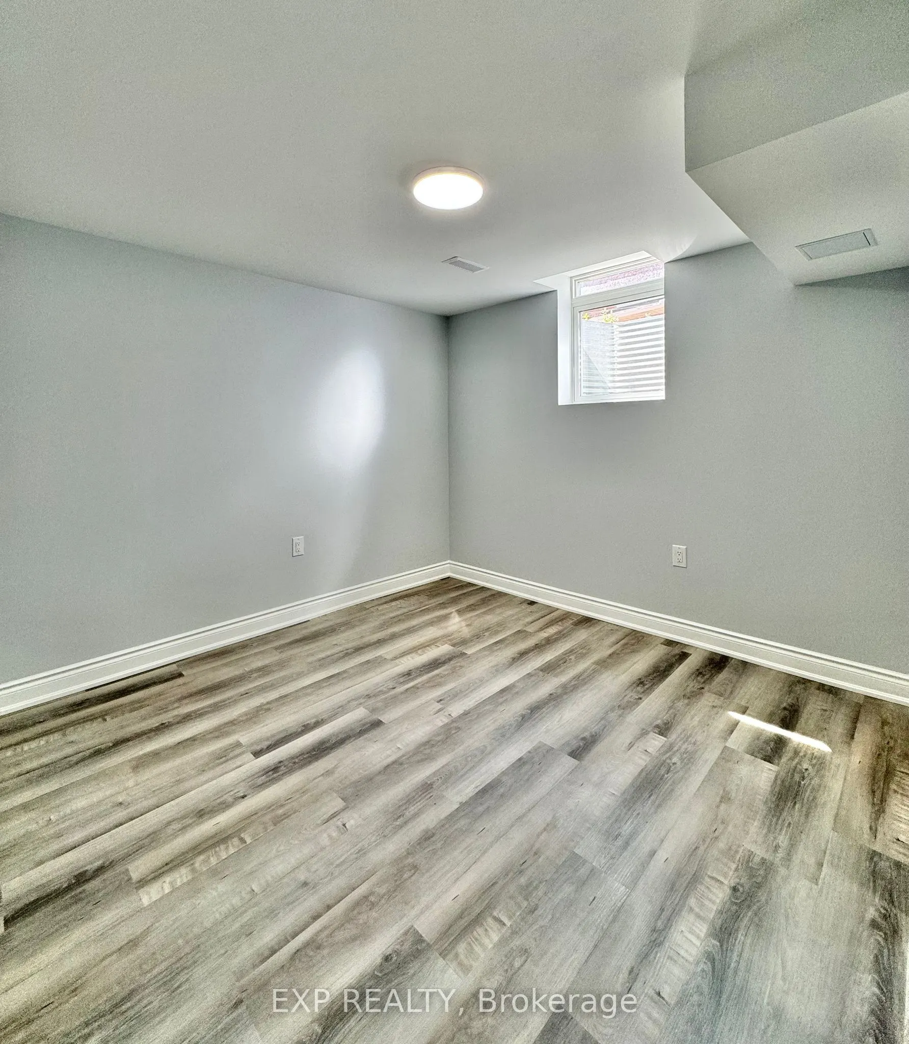 1 Oaklea Boulevard, #Basement Unit