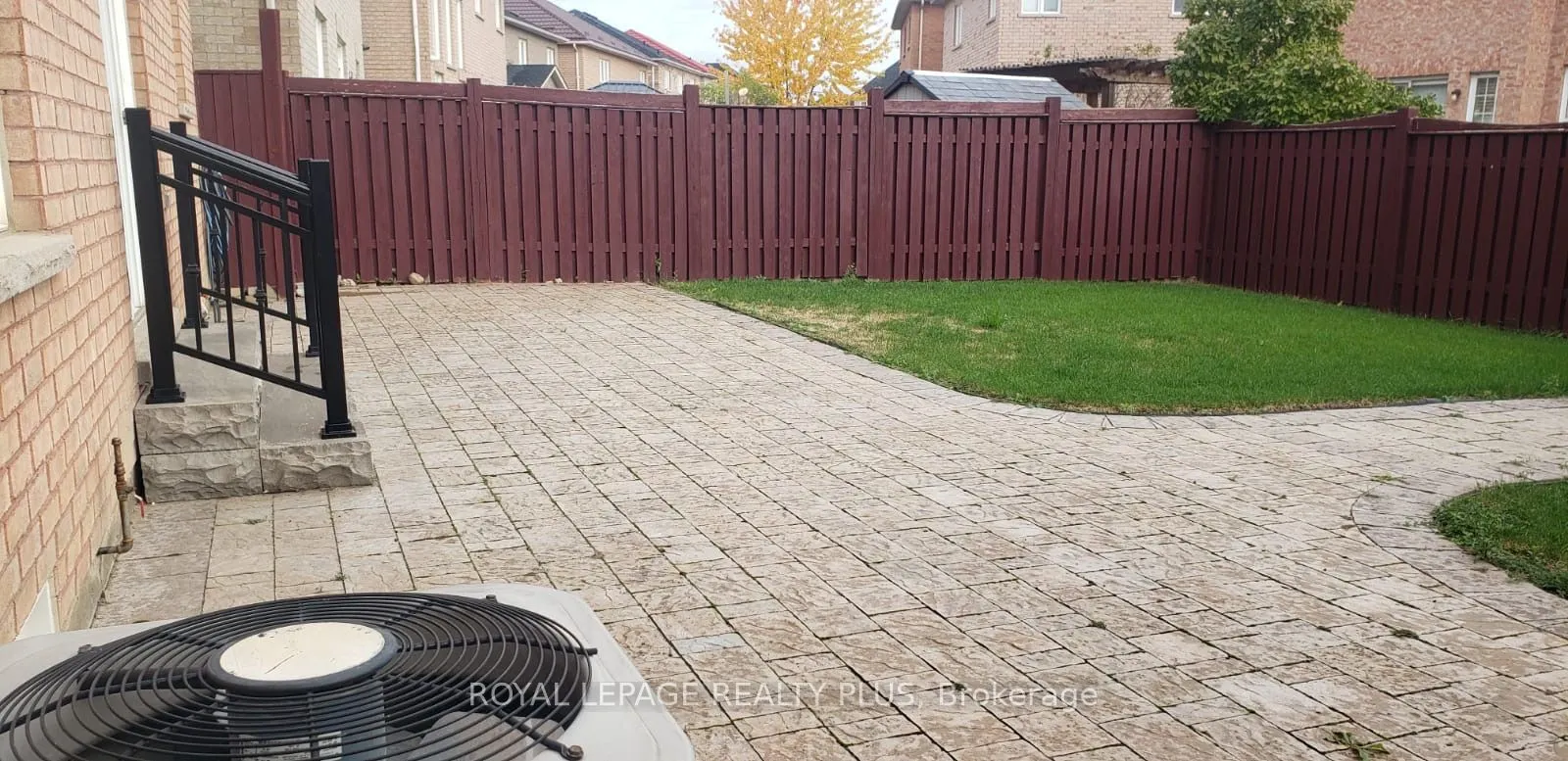 135 Earlsbridge Boulevard