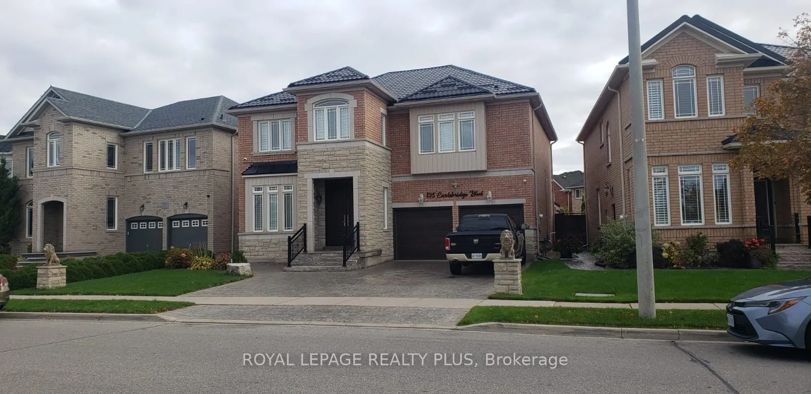 135 Earlsbridge Boulevard