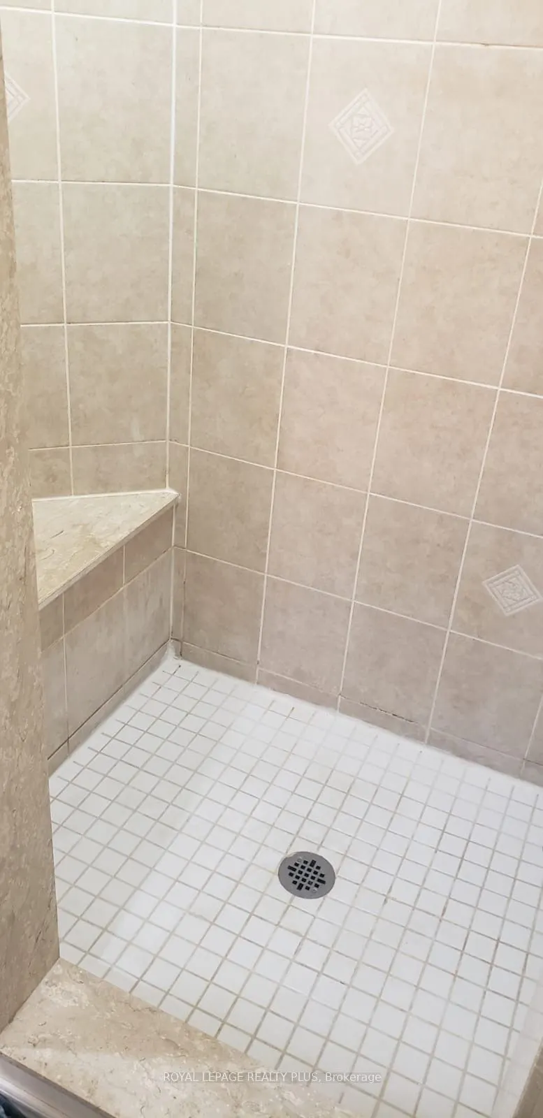 135 Earlsbridge Boulevard