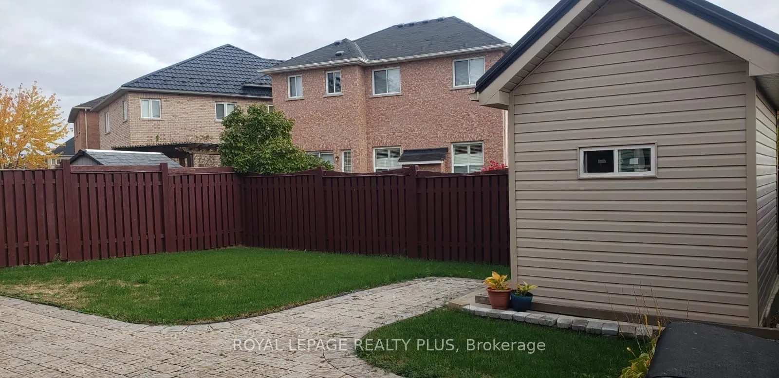 135 Earlsbridge Boulevard