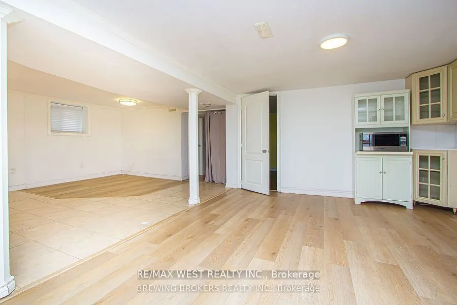 62 Culnan Avenue W, #BSMT