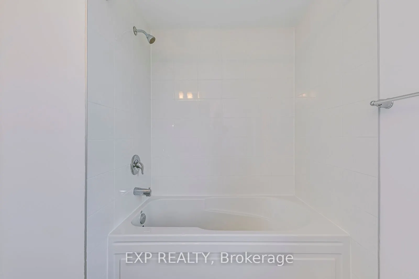 1317 Leriche Way, #18