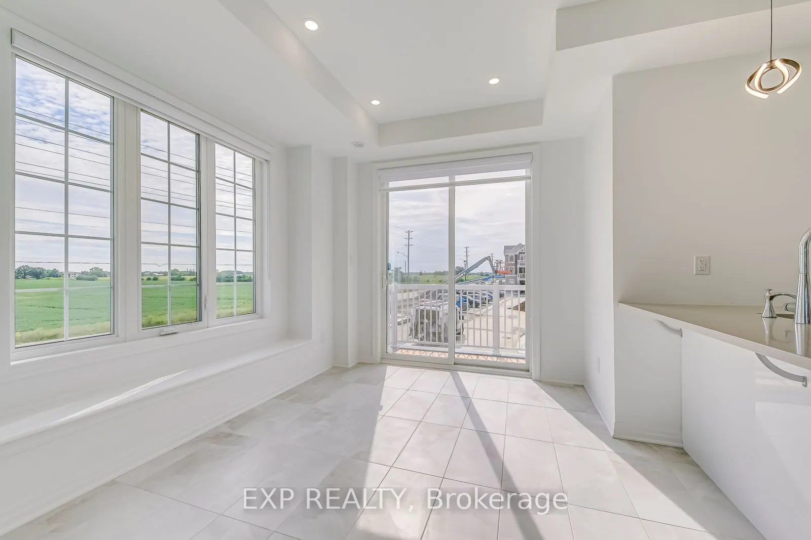 1317 Leriche Way, #18