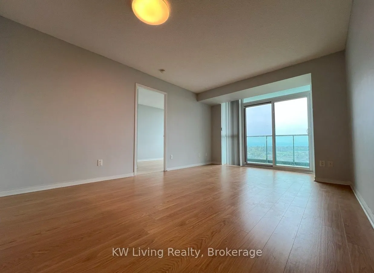 4900 Glen Erin Drive, #1505