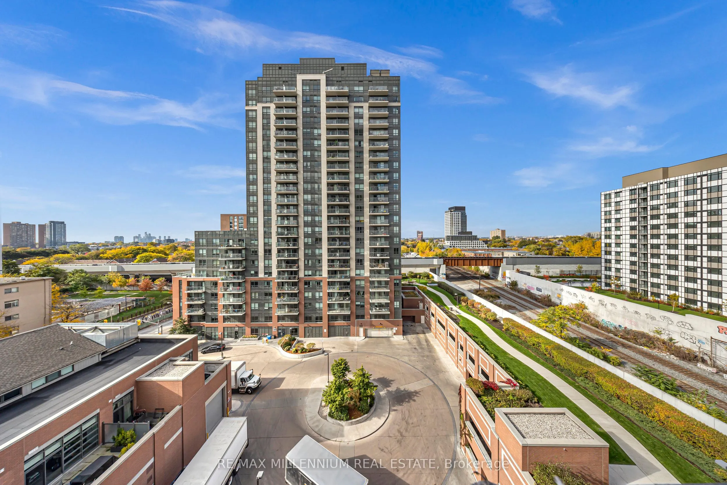 1410 Dupont Street, #908