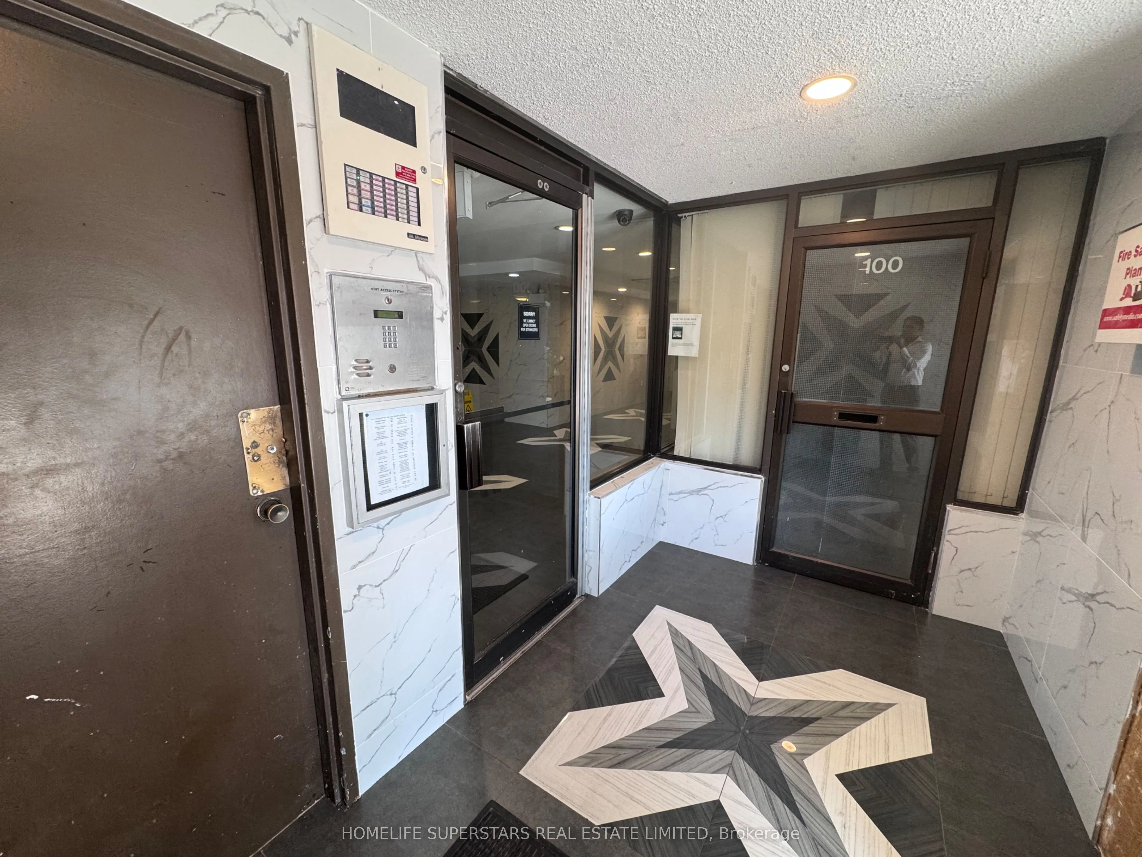 1445 Wilson Avenue, #202