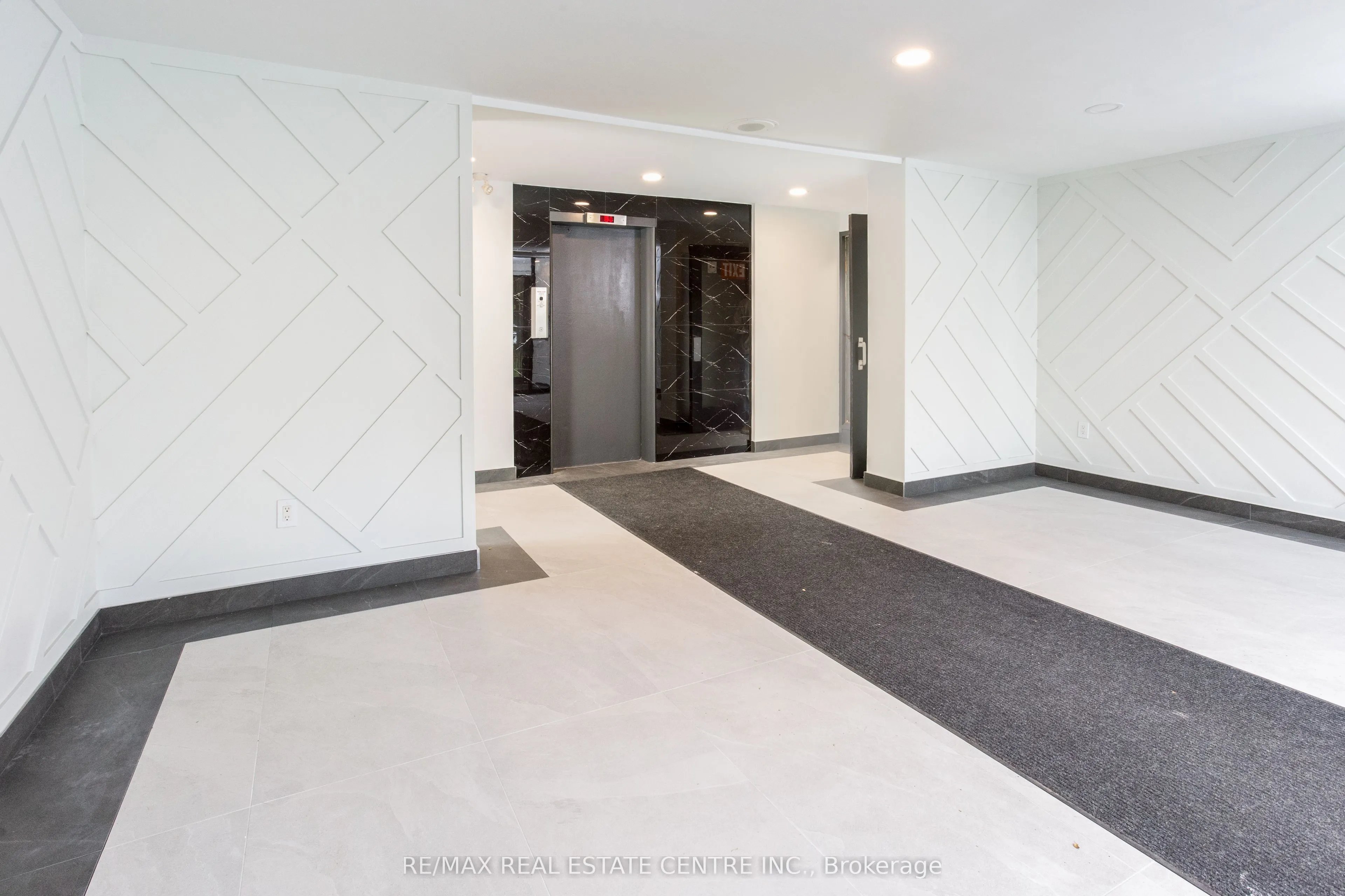 5 Hill Heights Road, #107