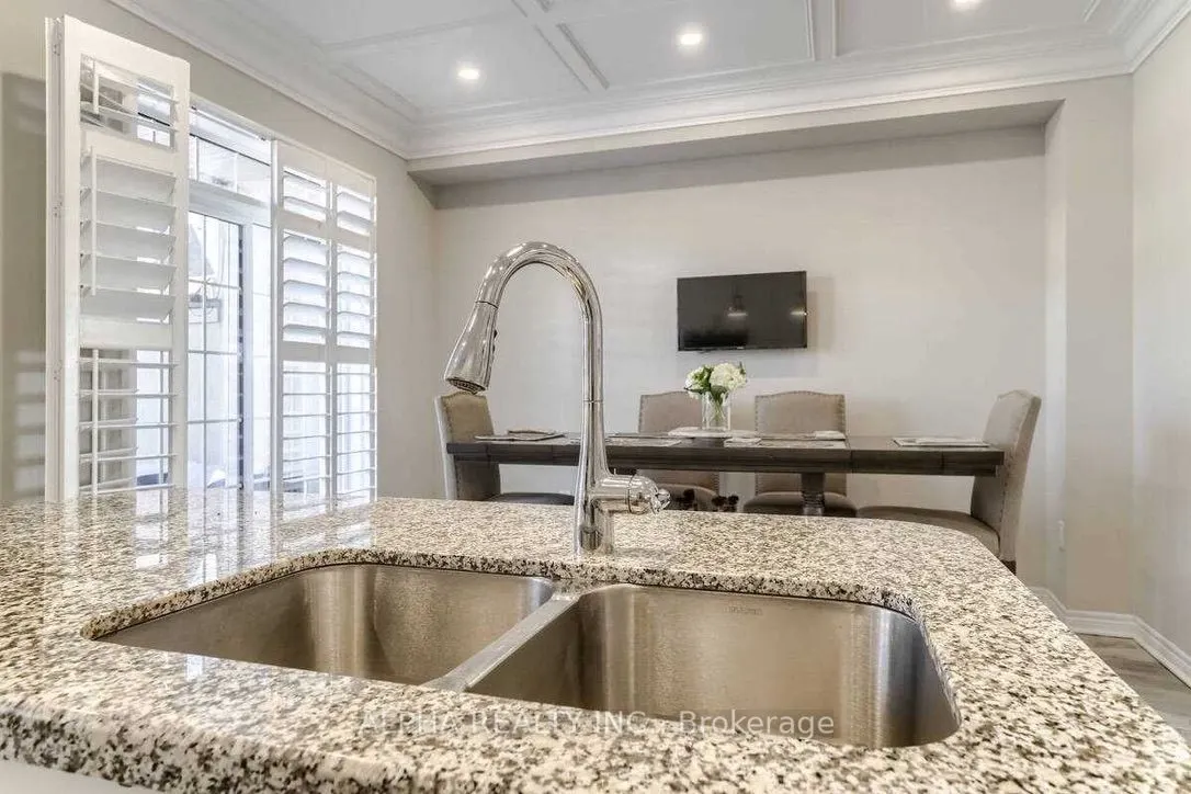 3016 Rivertrail Common