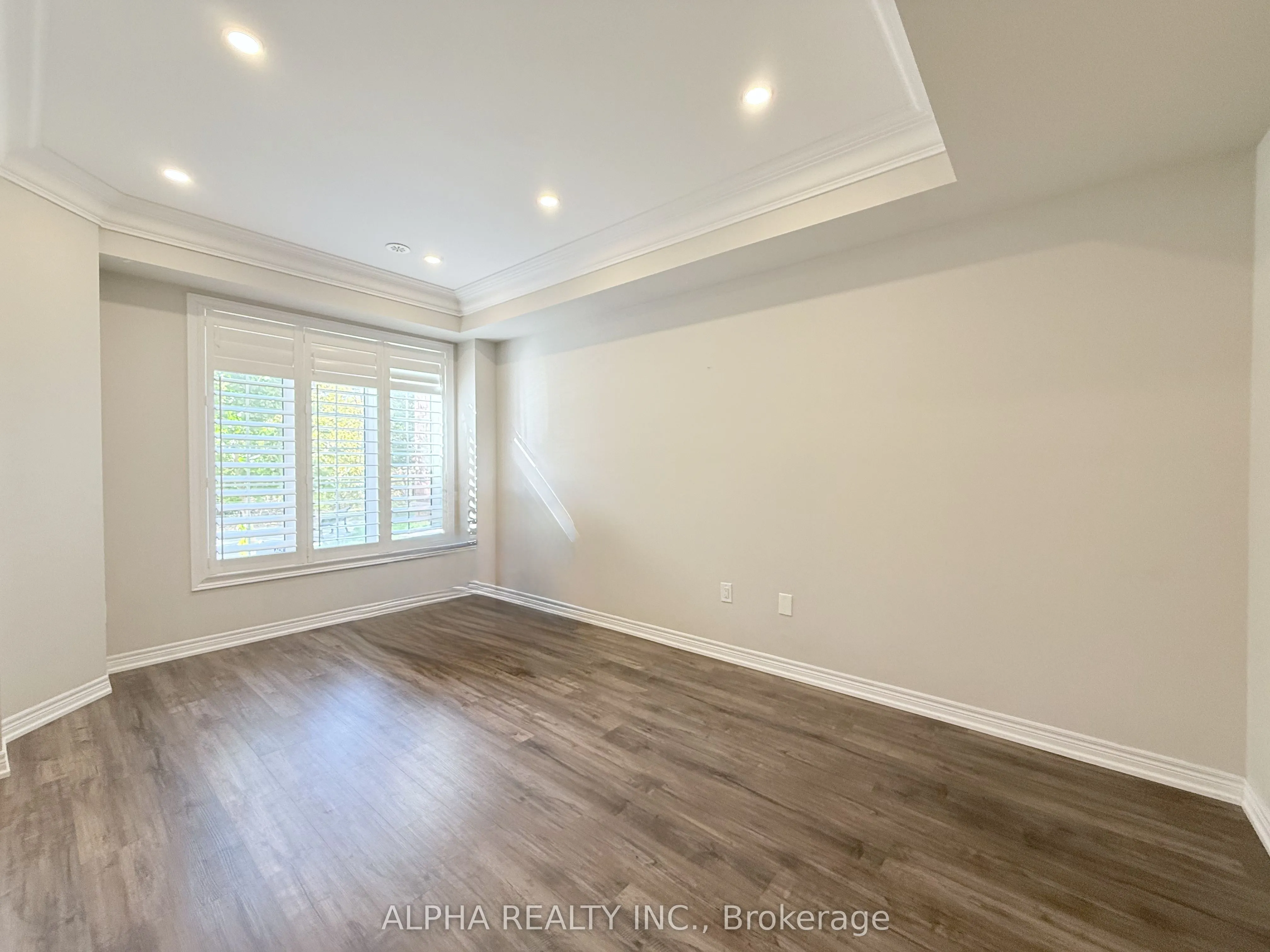 3016 Rivertrail Common