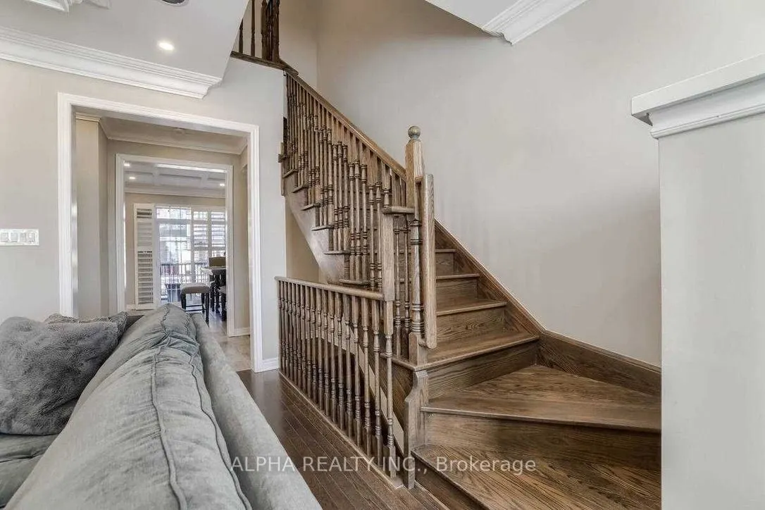 3016 Rivertrail Common